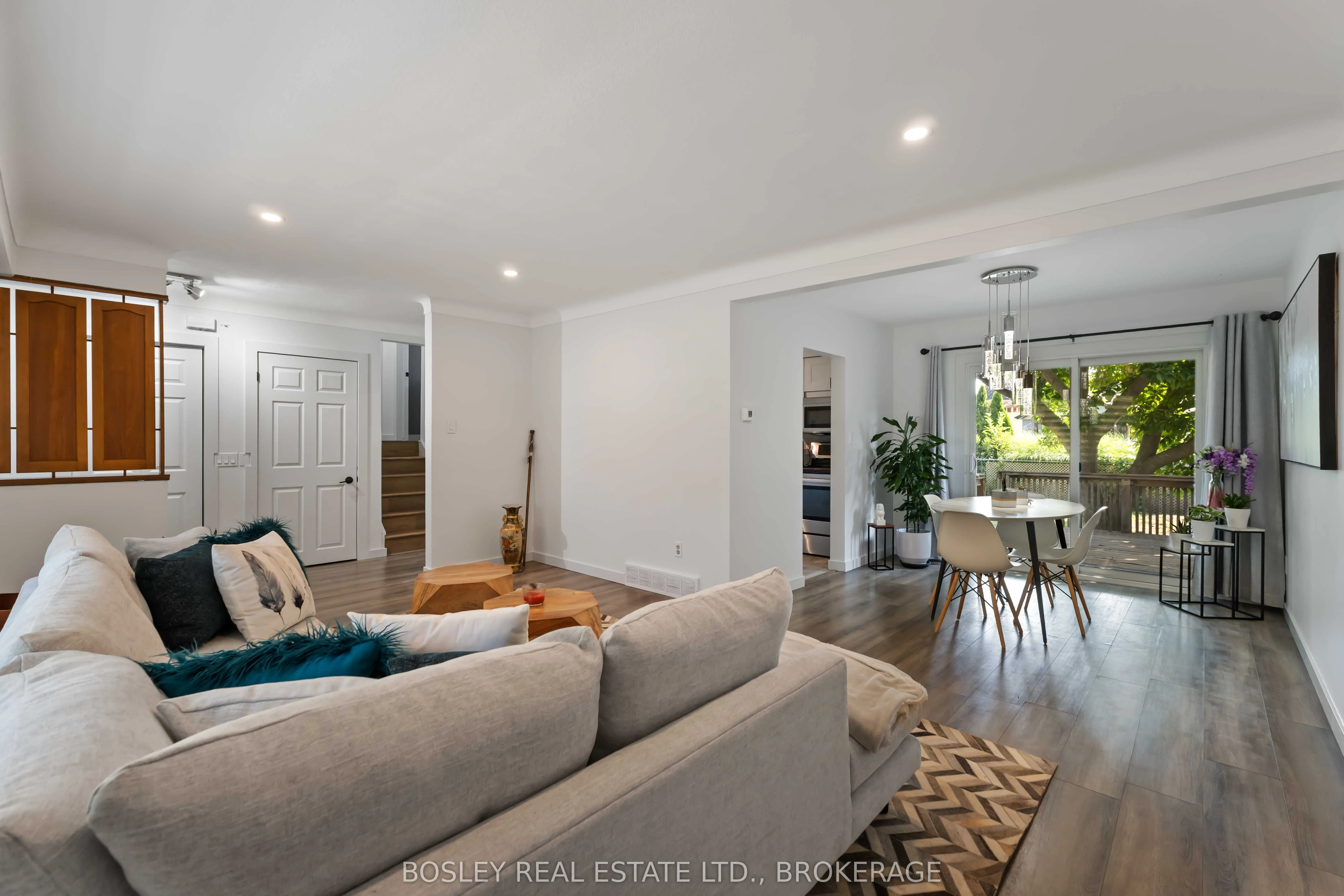 96 Windward Street