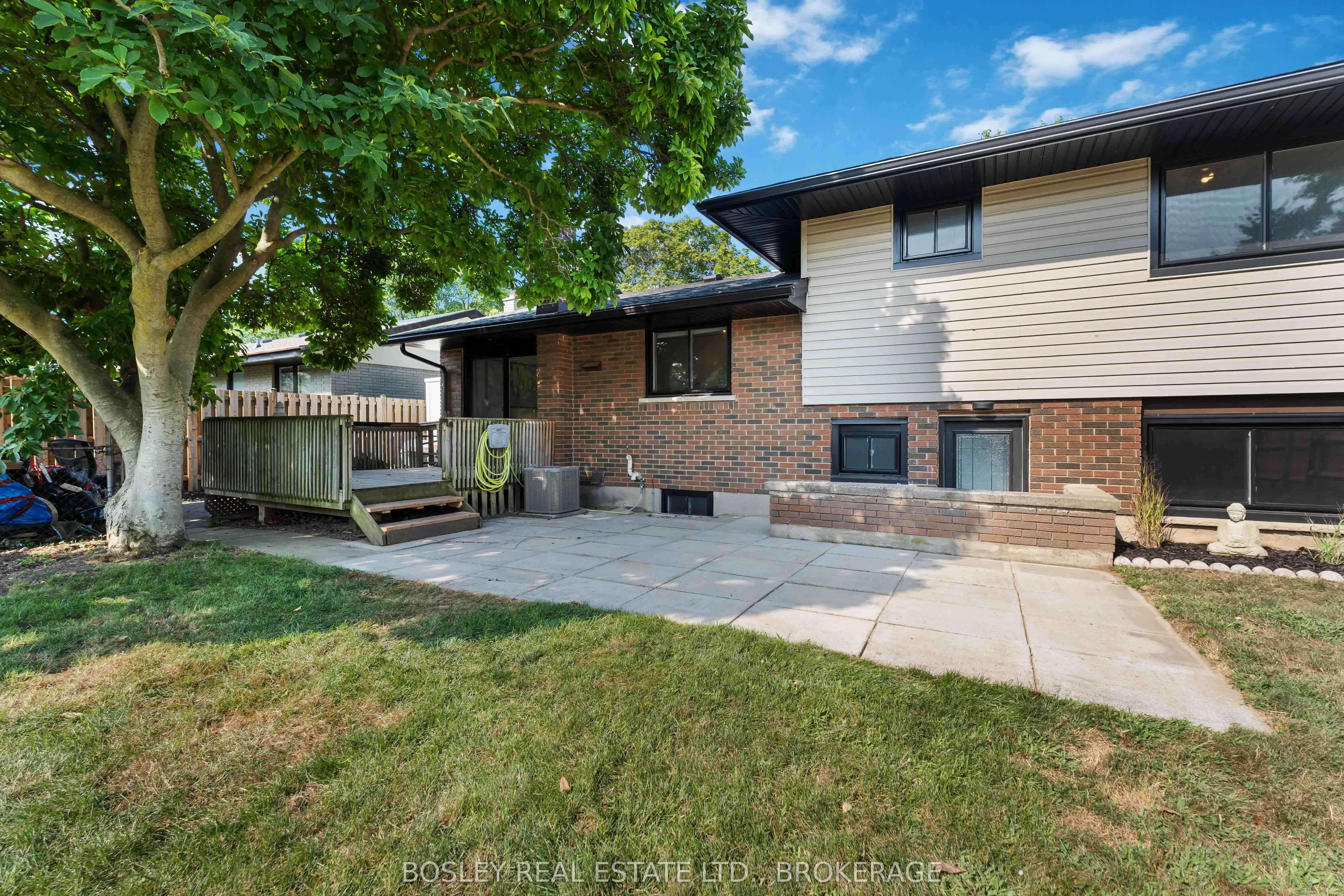 96 Windward Street