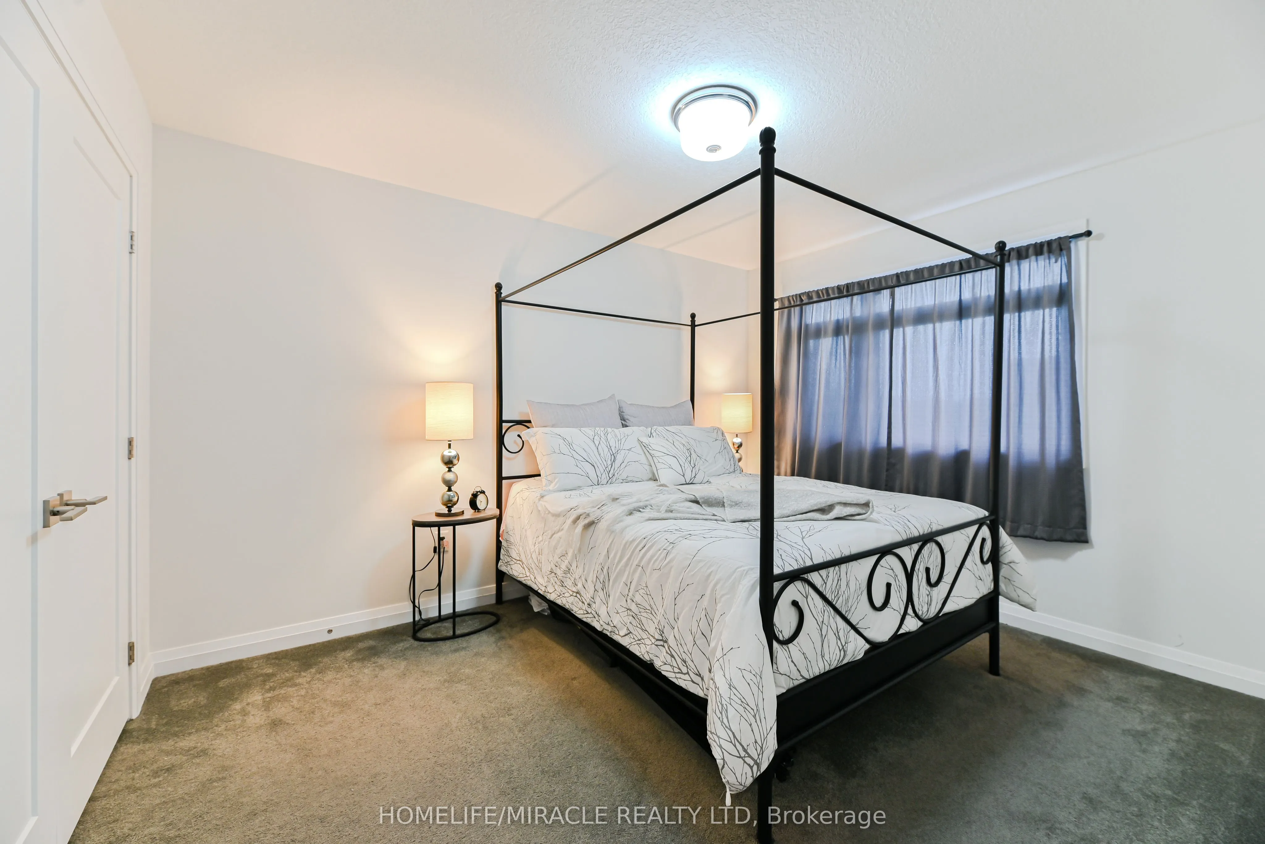 35 Midhurst Heights, #15