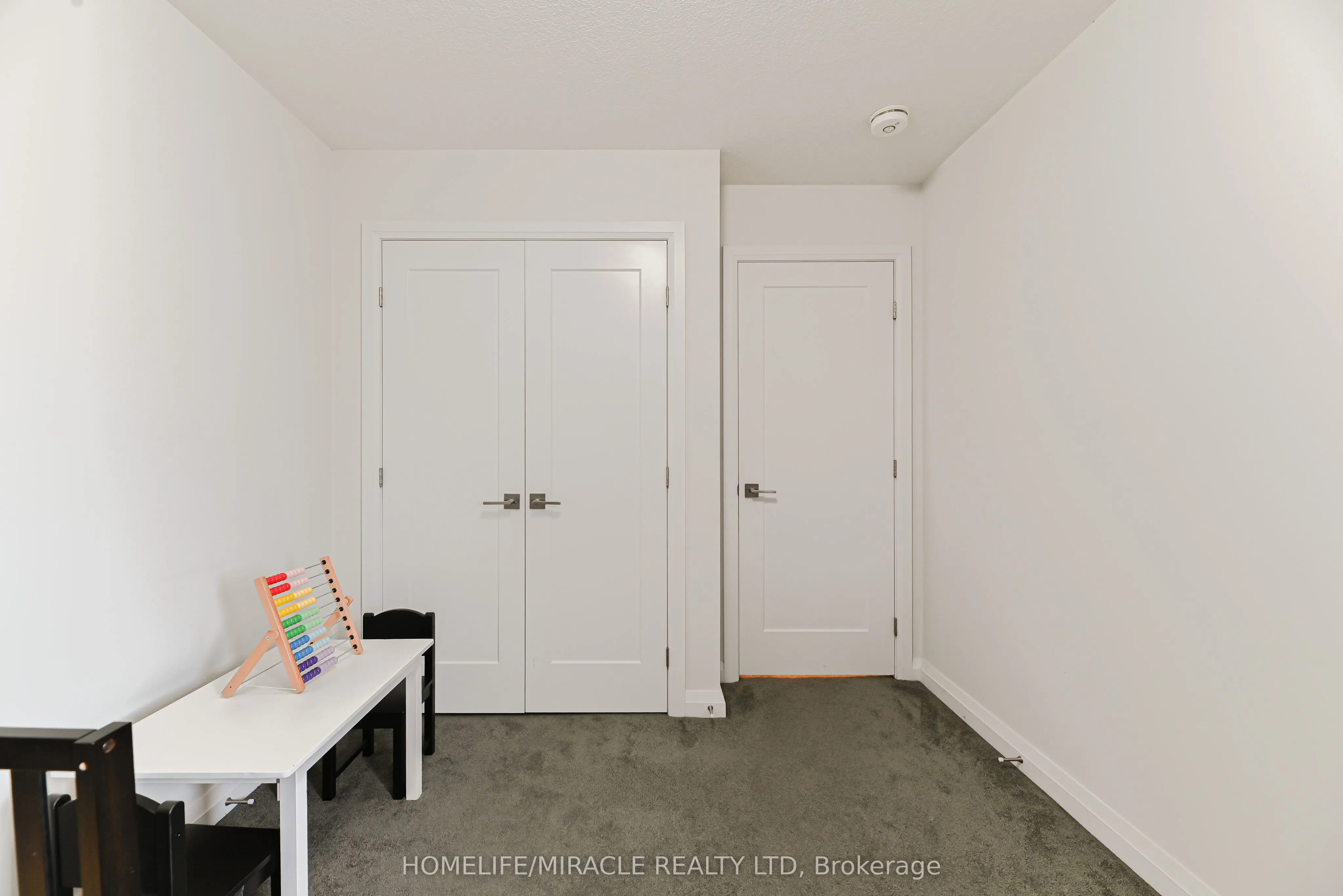 35 Midhurst Heights, #15