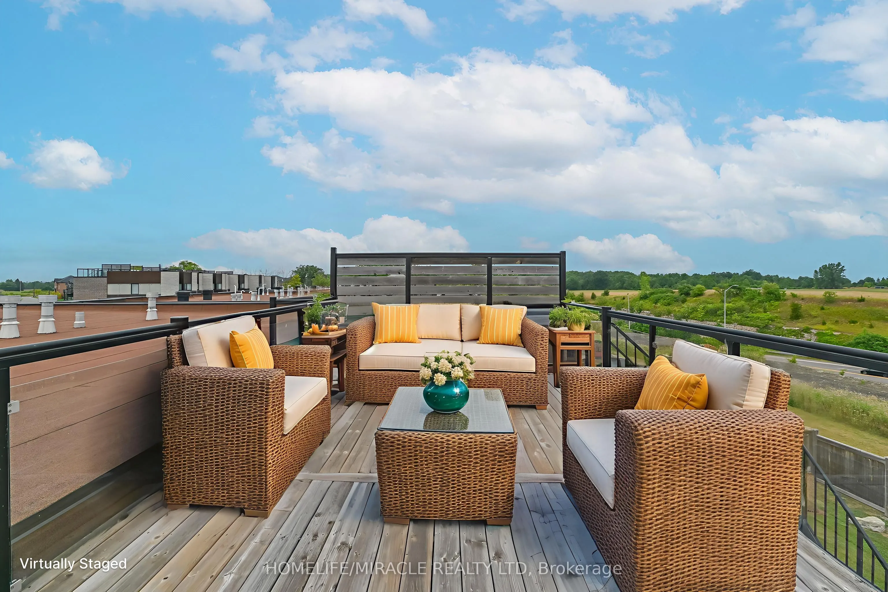 35 Midhurst Heights, #15