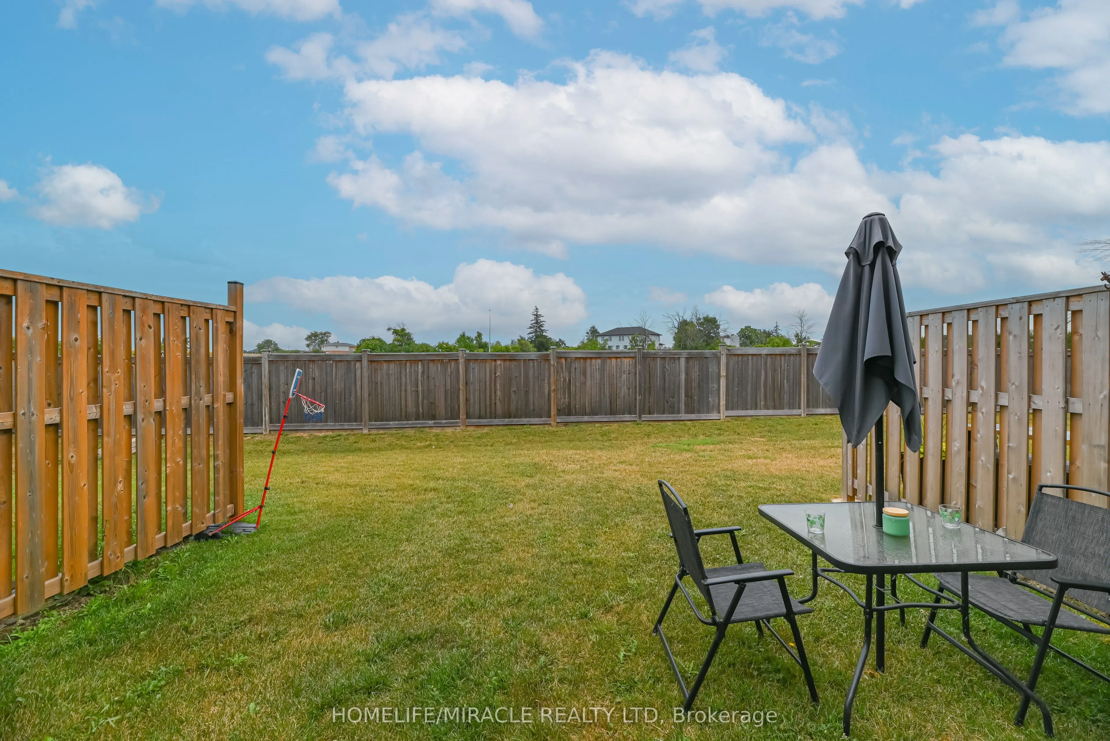 35 Midhurst Heights, #15
