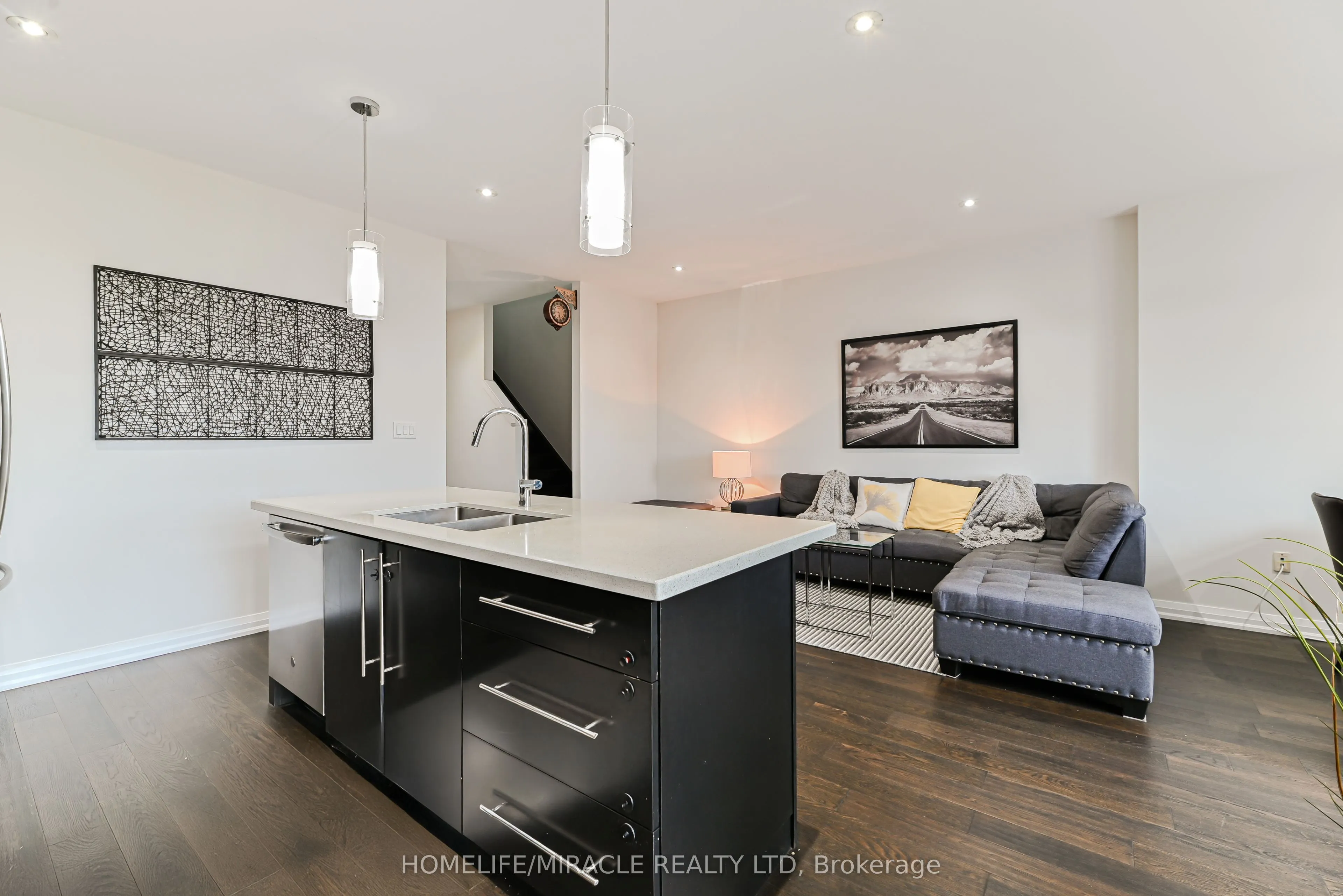 35 Midhurst Heights, #15
