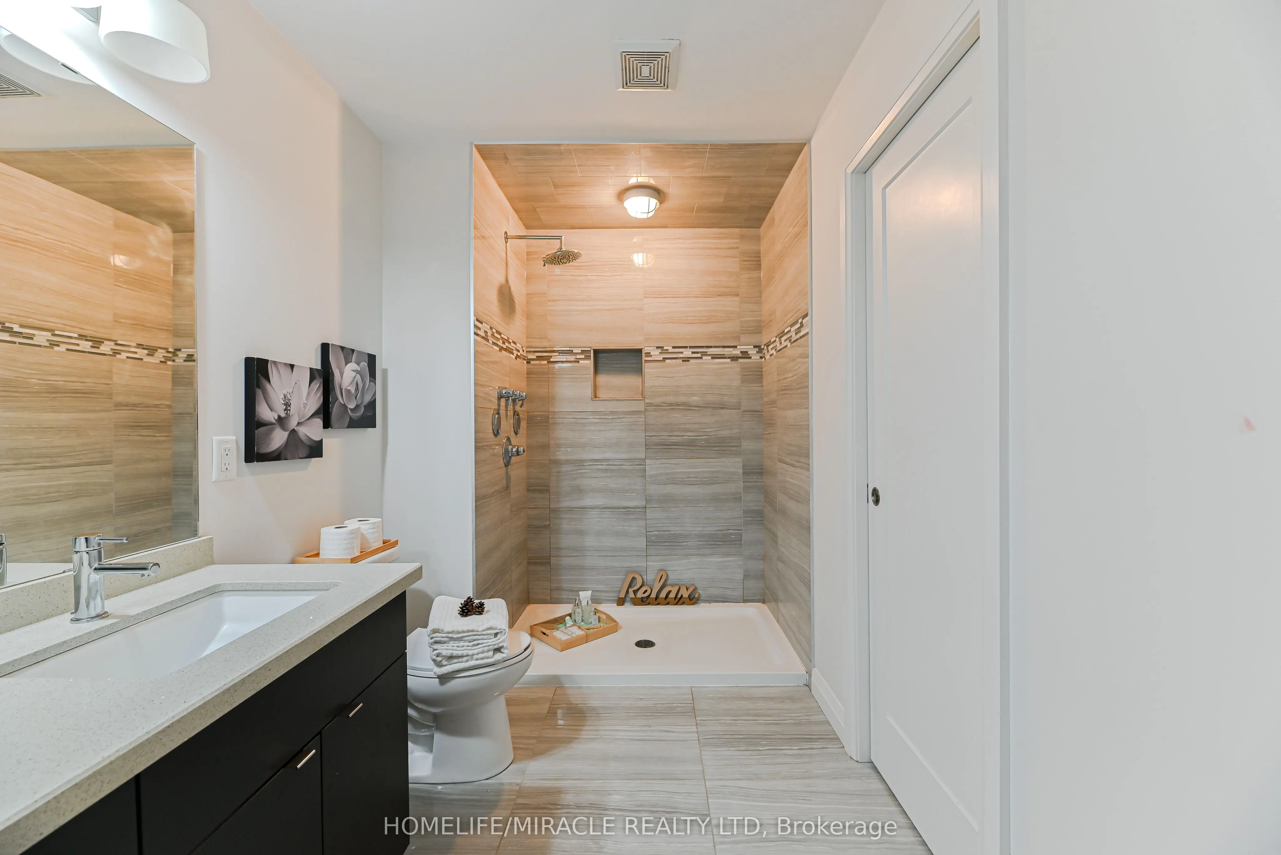 35 Midhurst Heights, #15