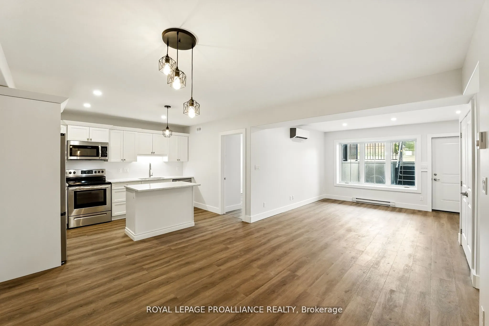 15 Arthur Street, #106
