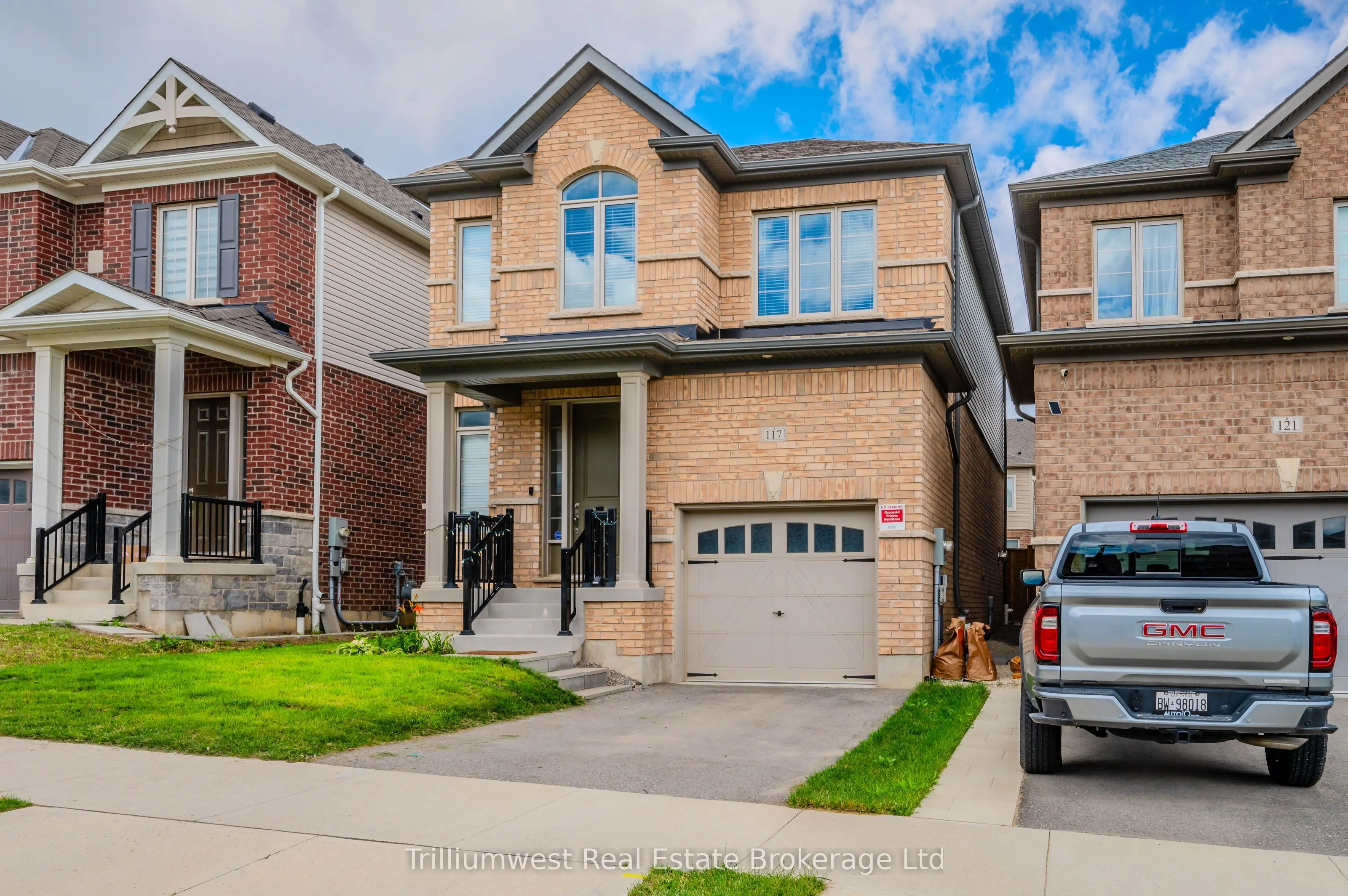 117 Haldimand Street