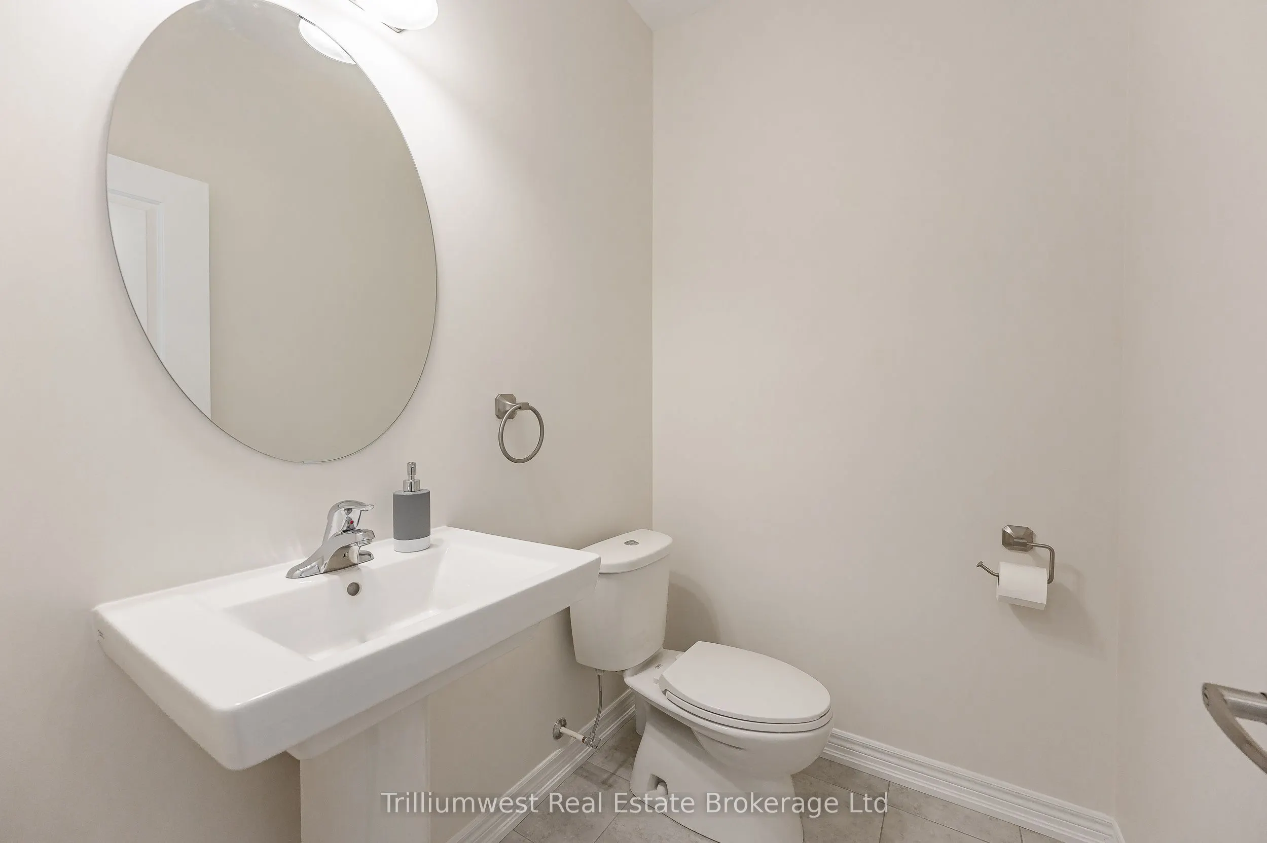 117 Haldimand Street