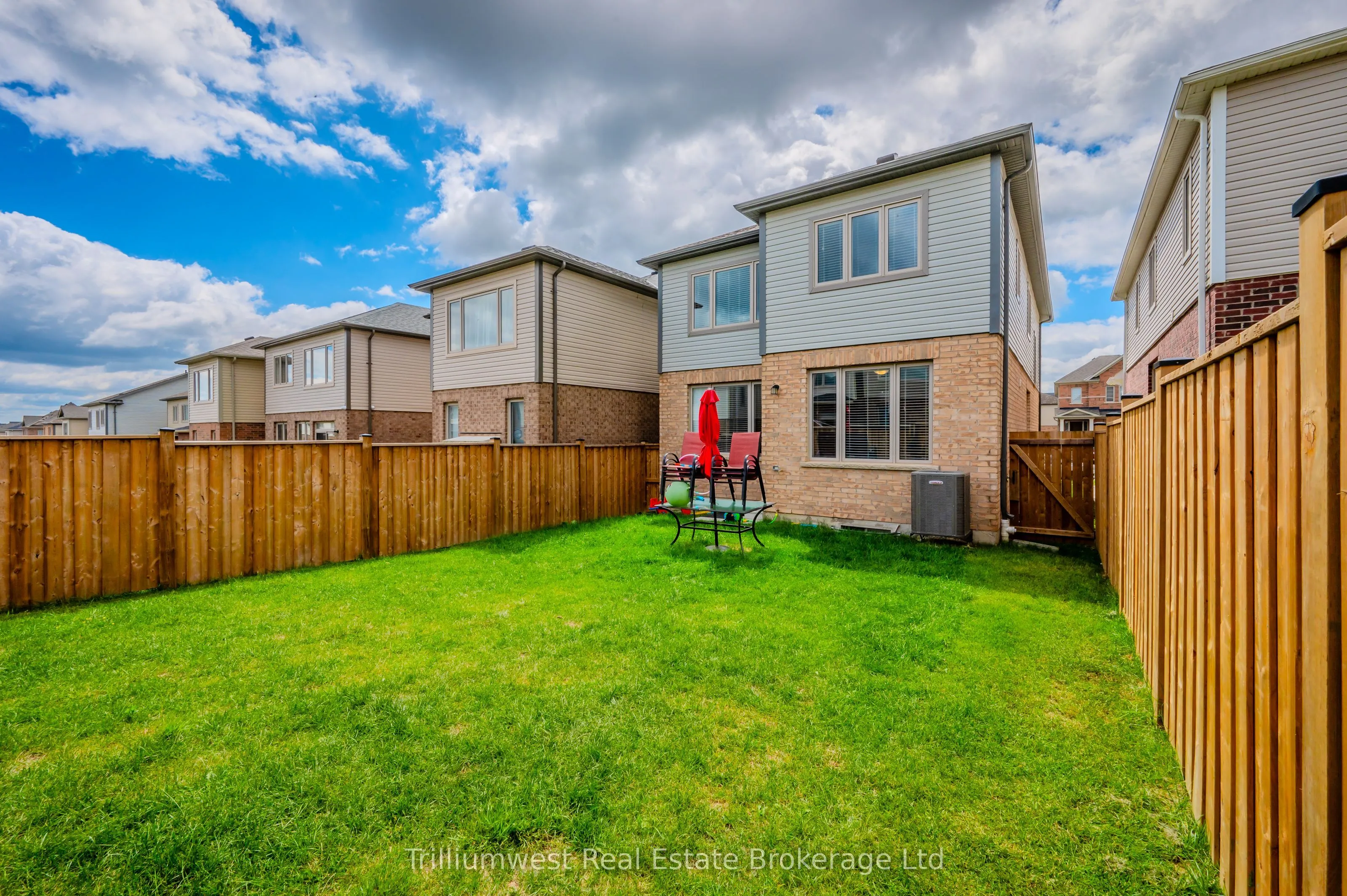 117 Haldimand Street