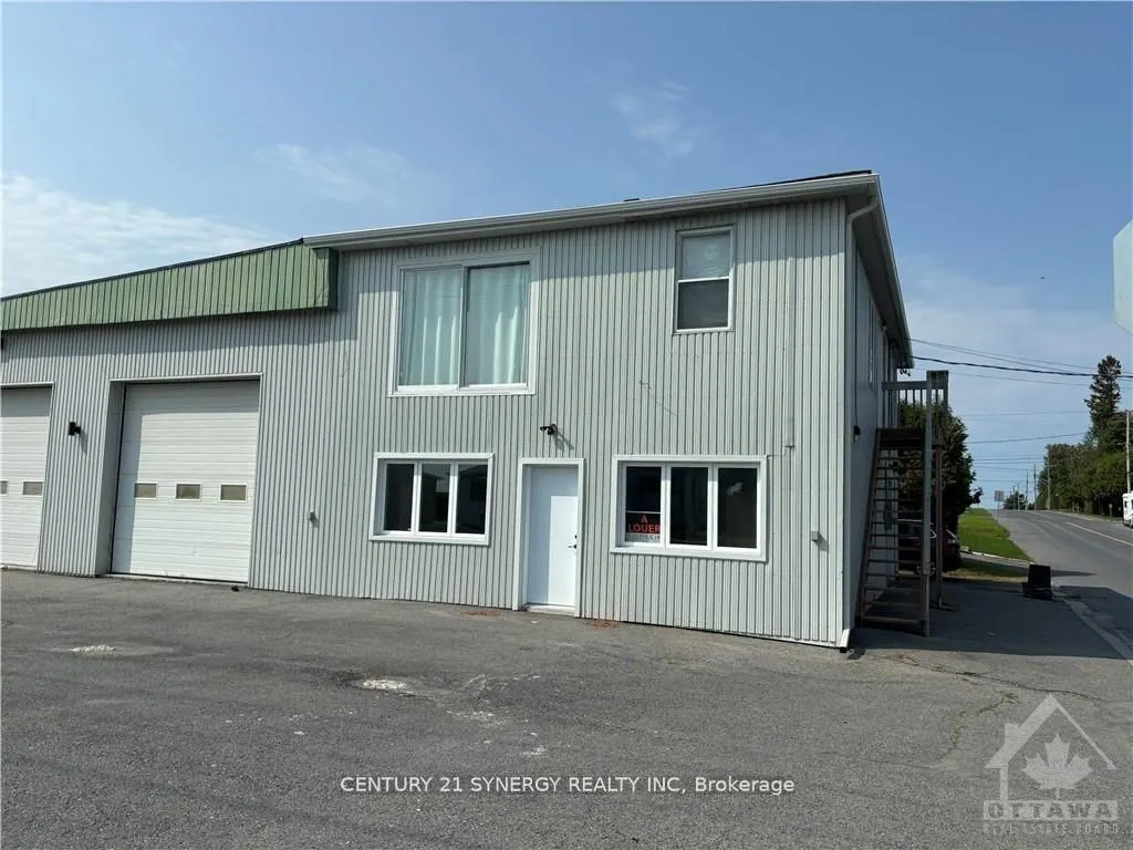 139 KENYON Street W