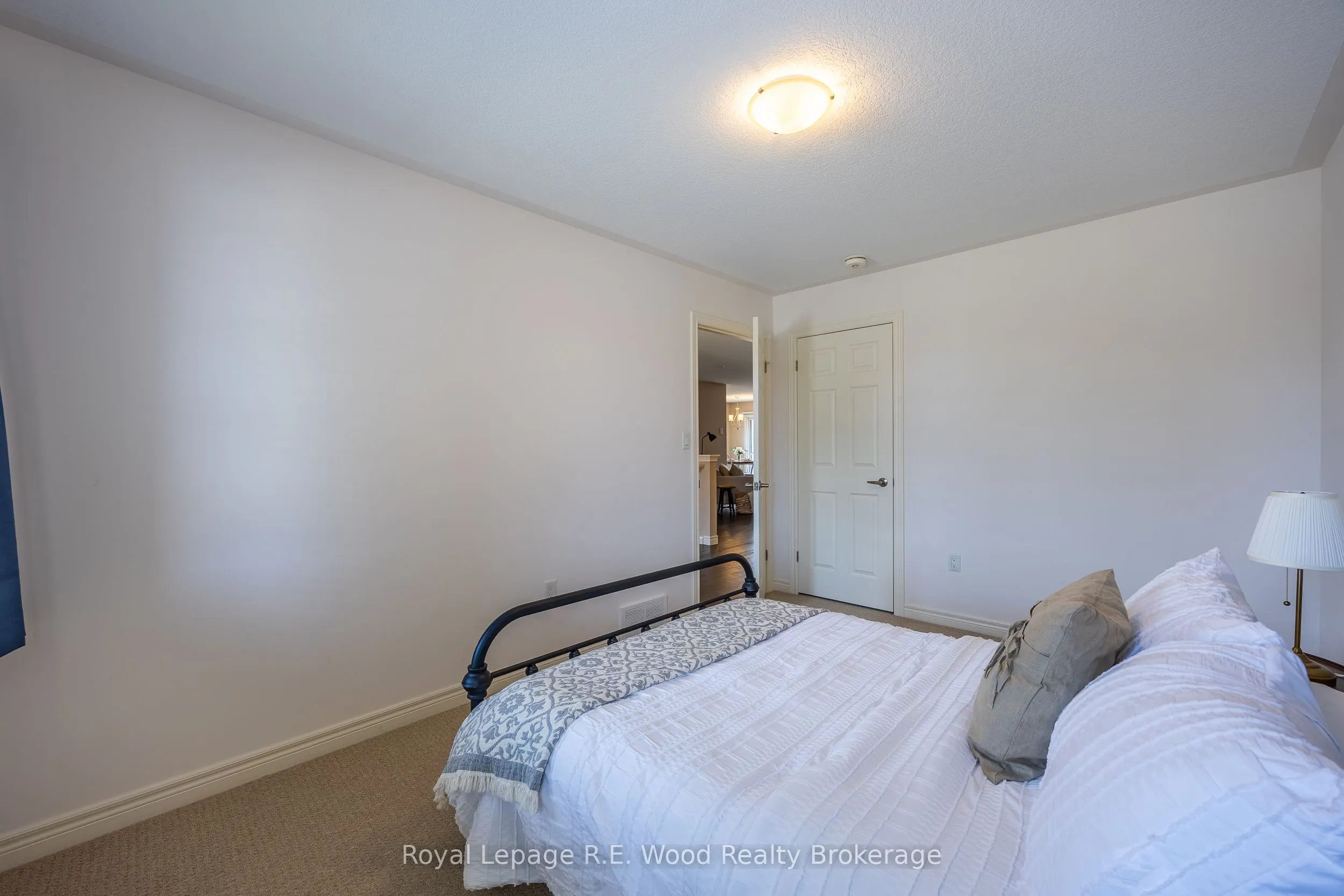 42 Hogarth Drive
