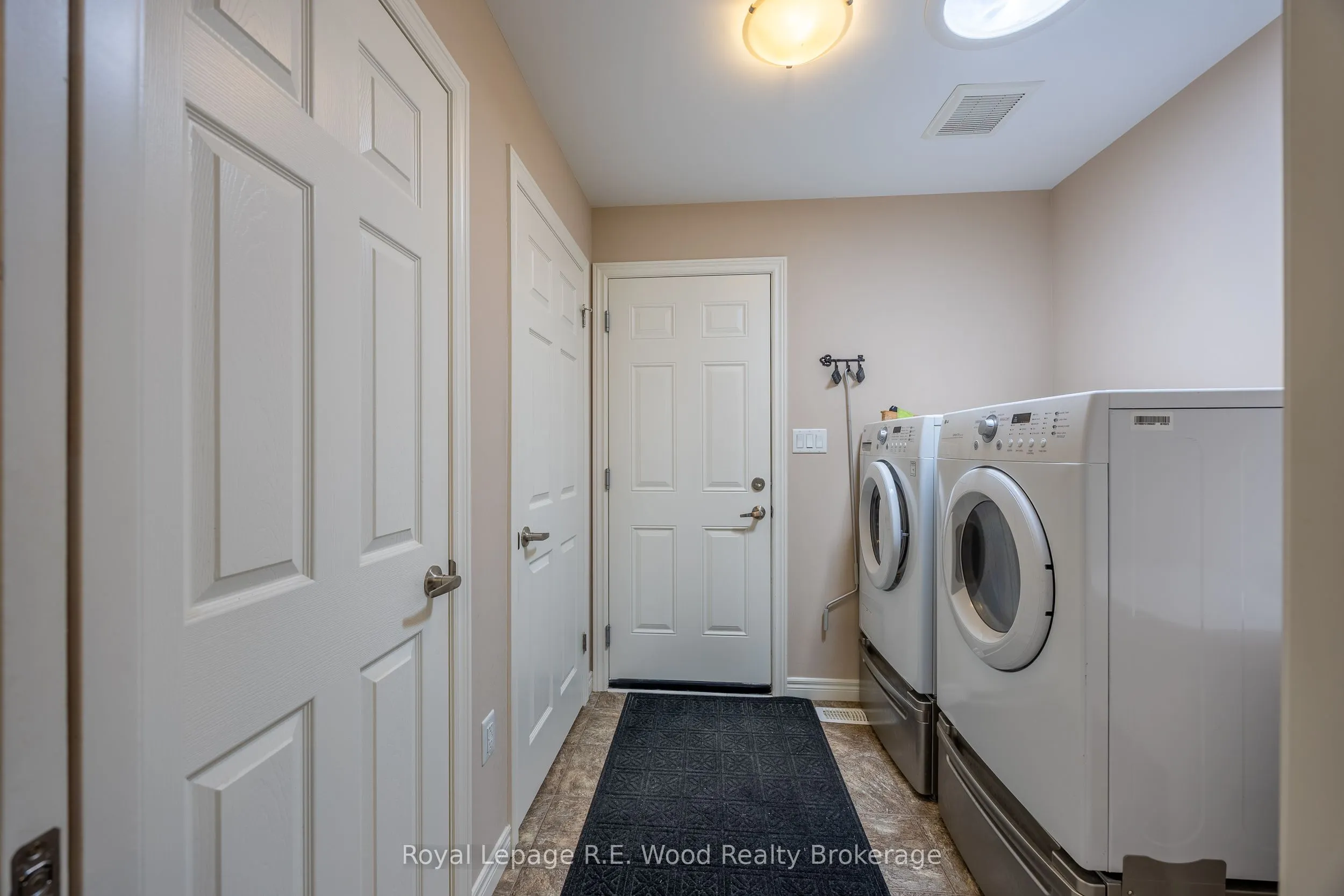 42 Hogarth Drive