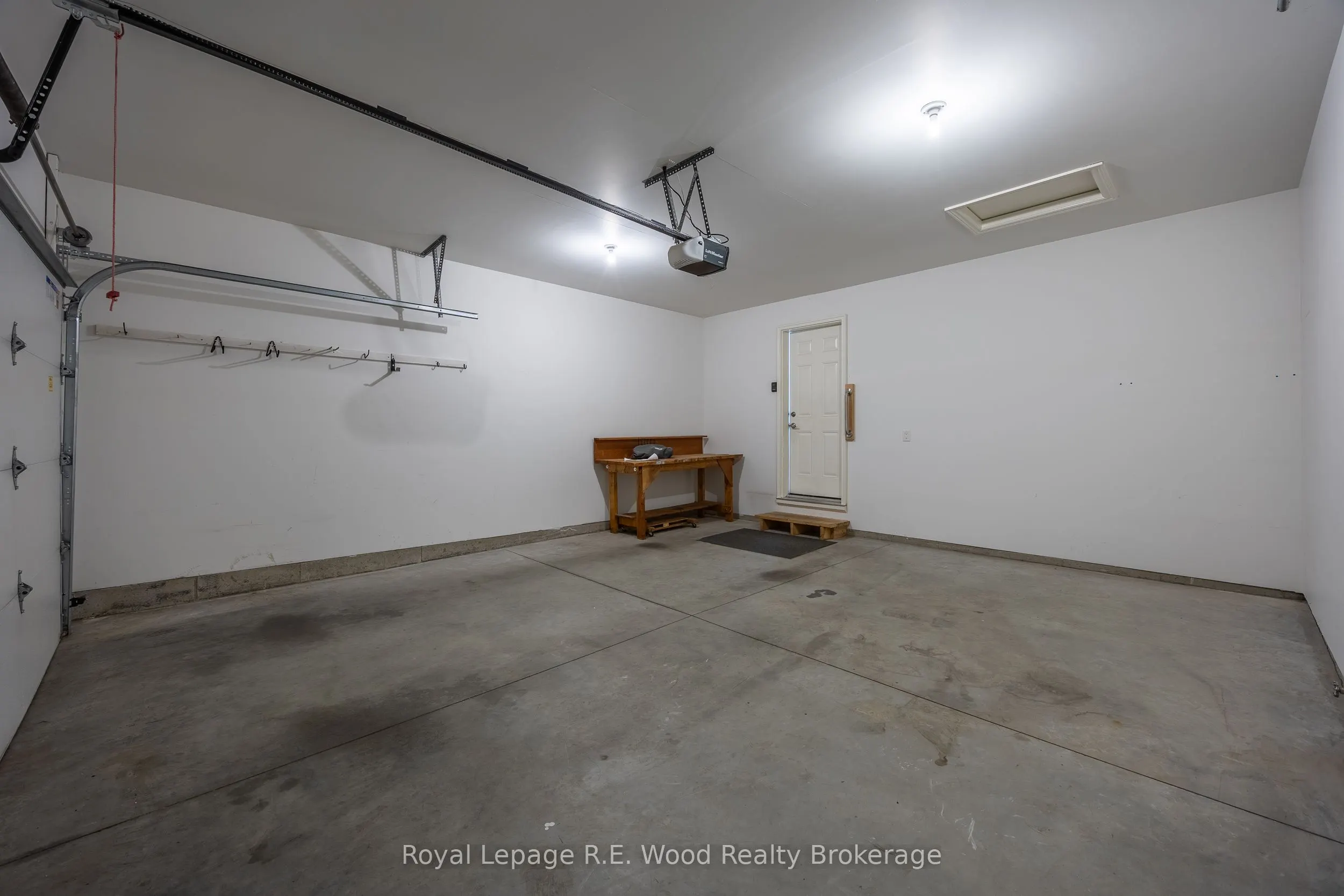 42 Hogarth Drive