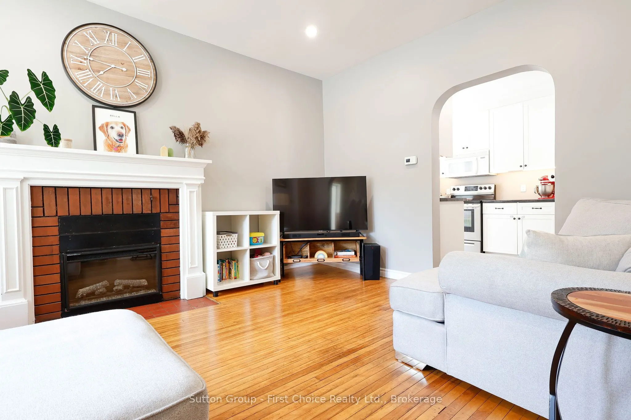 64 Dufferin Street