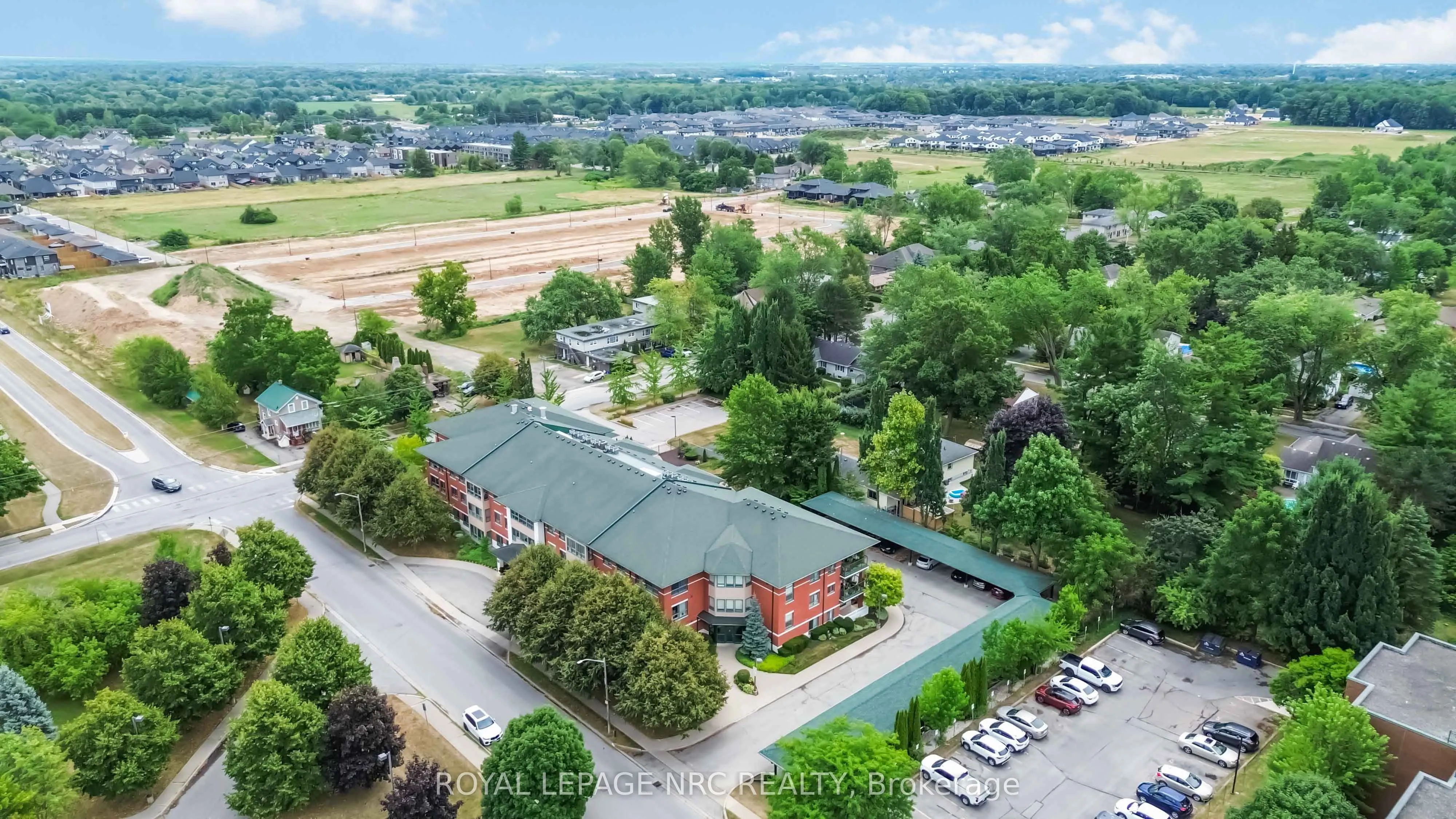 55 Pelham Town Square, #101