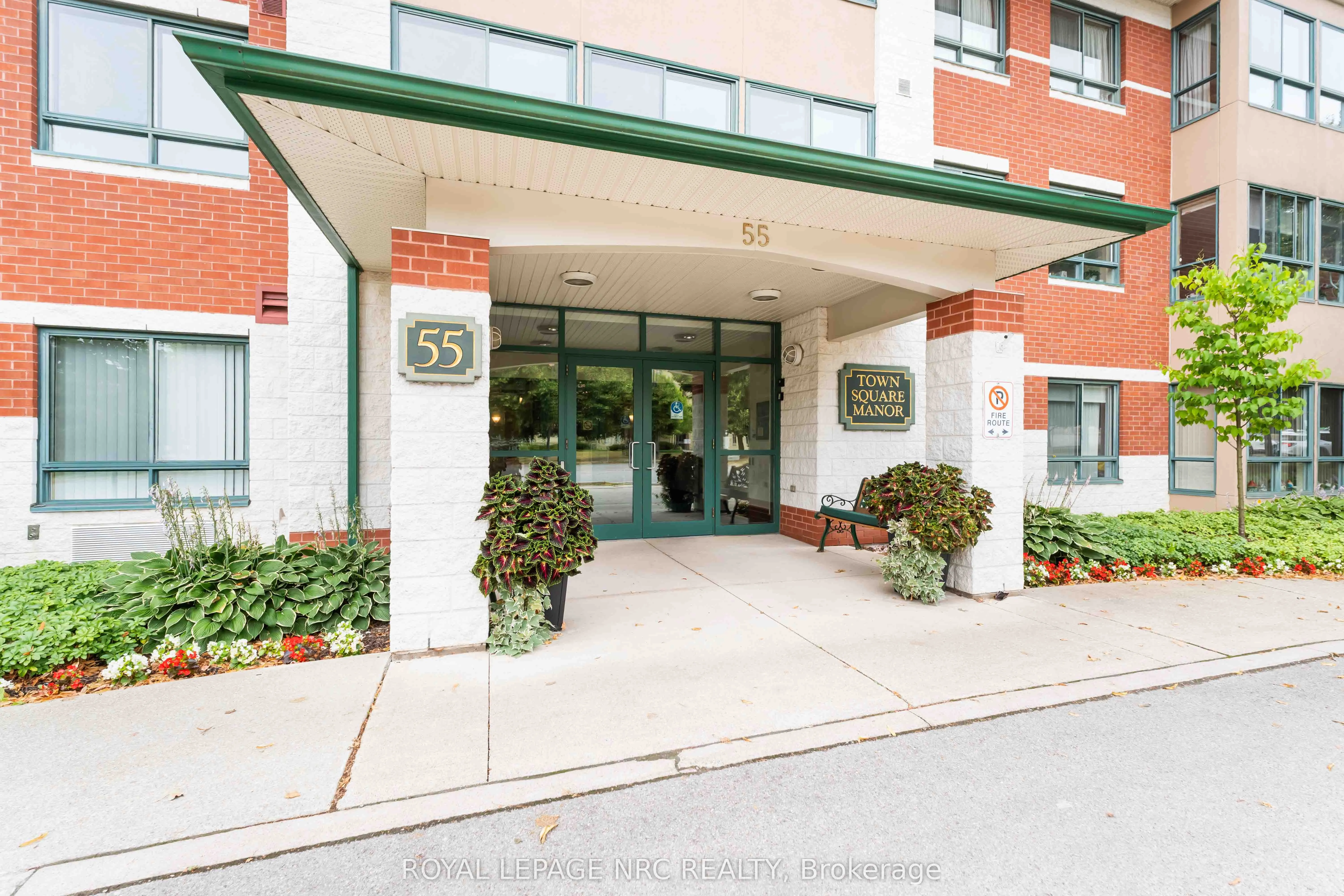 55 Pelham Town Square, #101