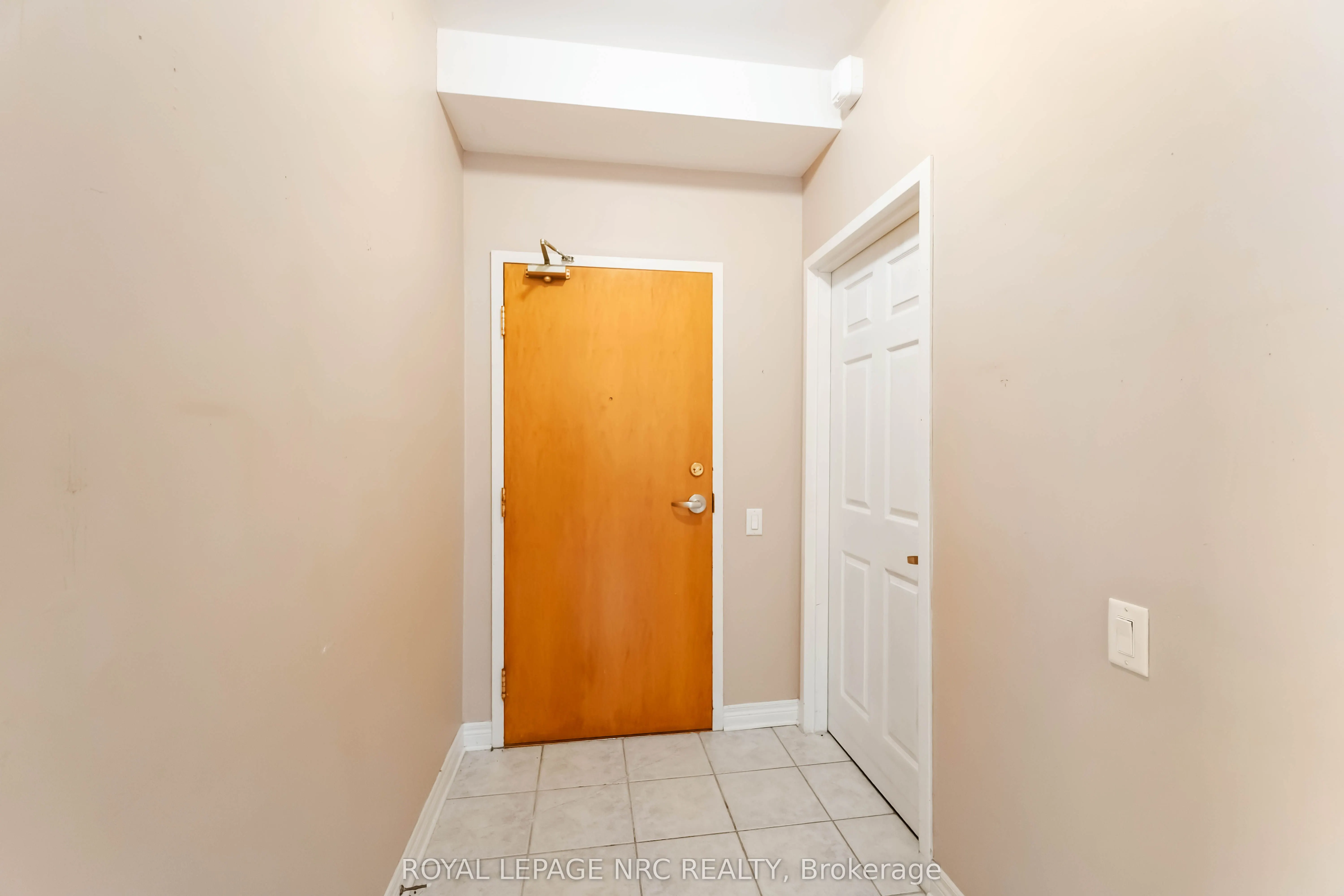 55 Pelham Town Square, #101
