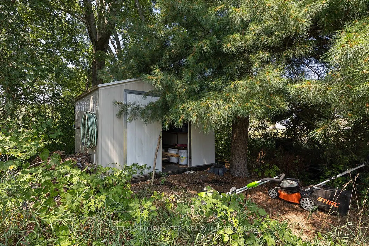 1682 Joyceville Road