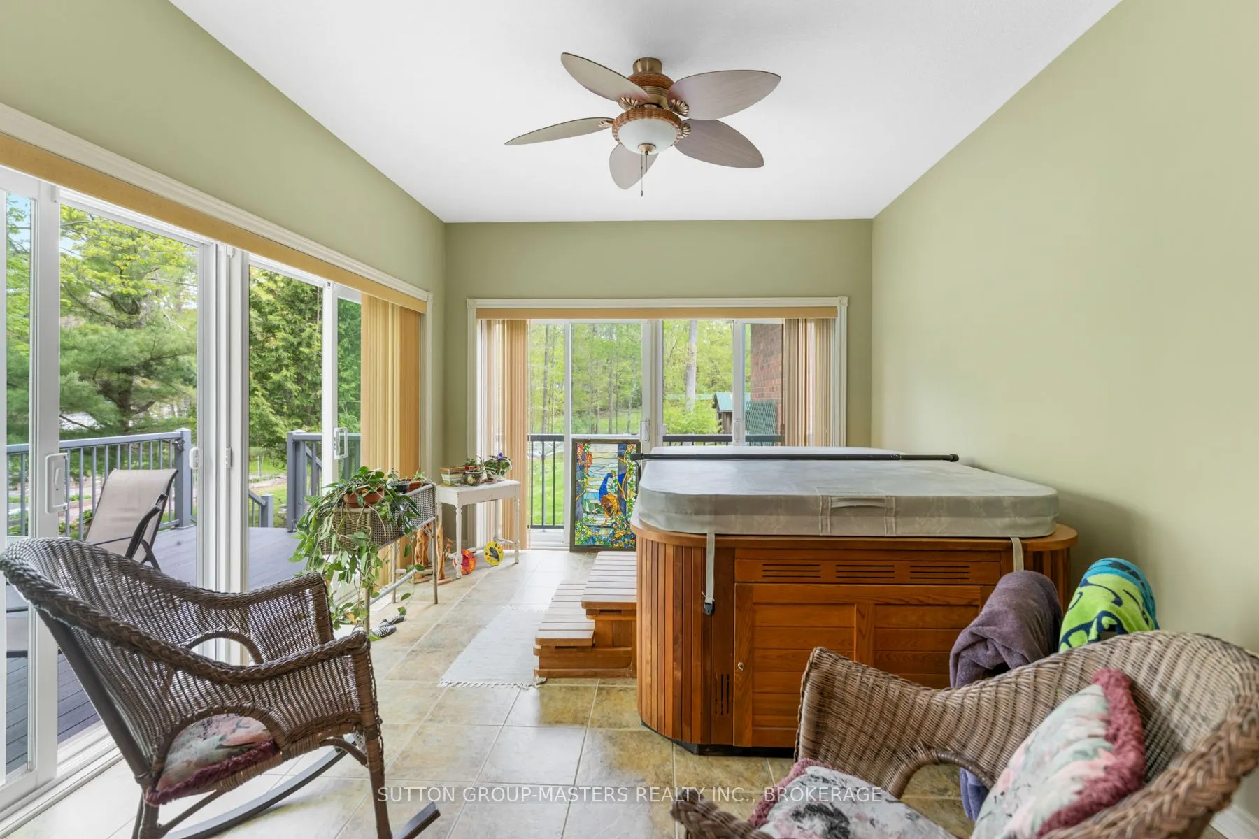 1023 Big Ben Lane