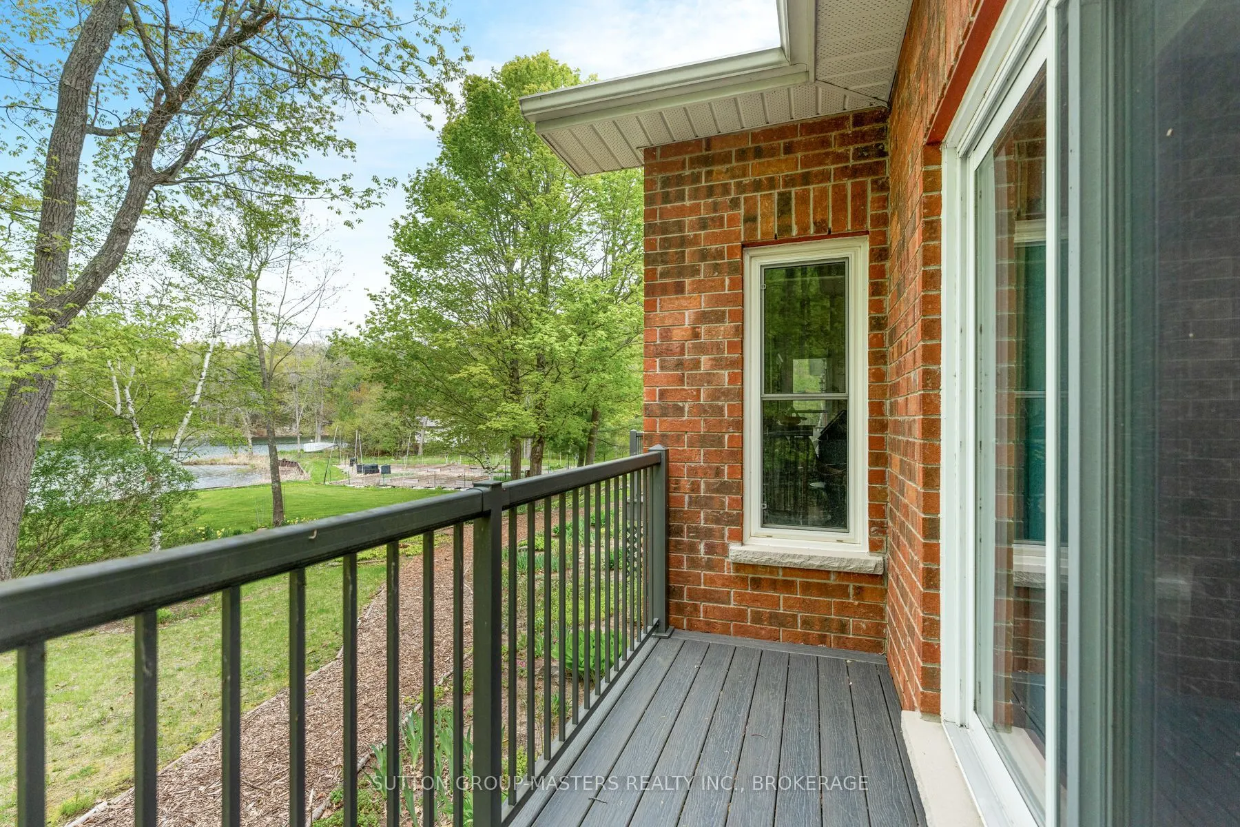 1023 Big Ben Lane
