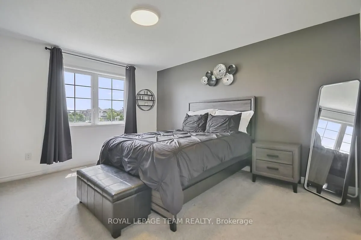 340 Astelia Crescent