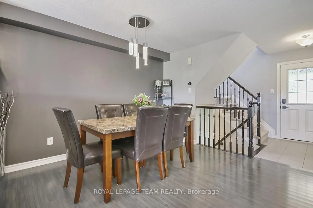 340 Astelia Crescent