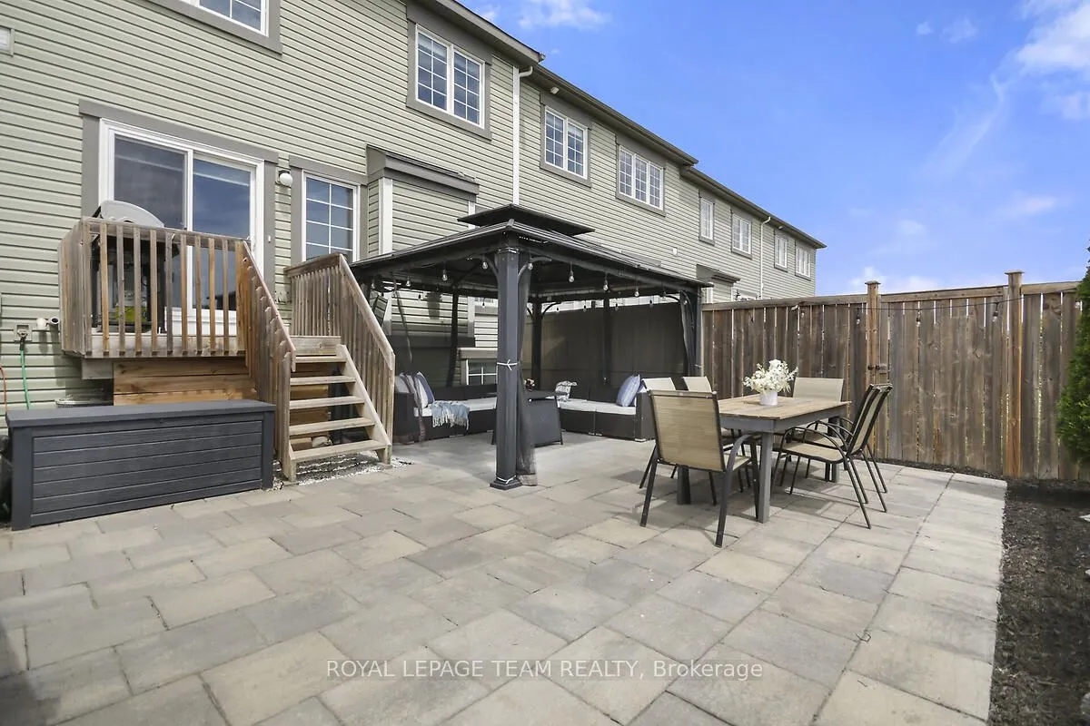 340 Astelia Crescent