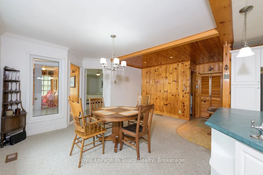 211 Pickerel Point Road