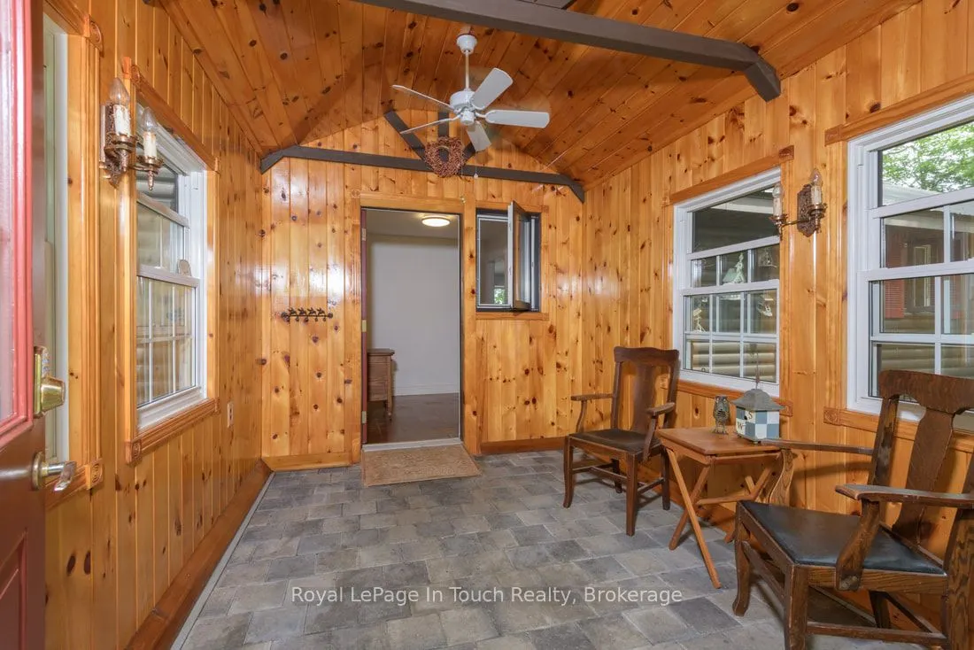 211 Pickerel Point Road