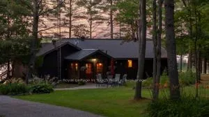 211 Pickerel Point Road