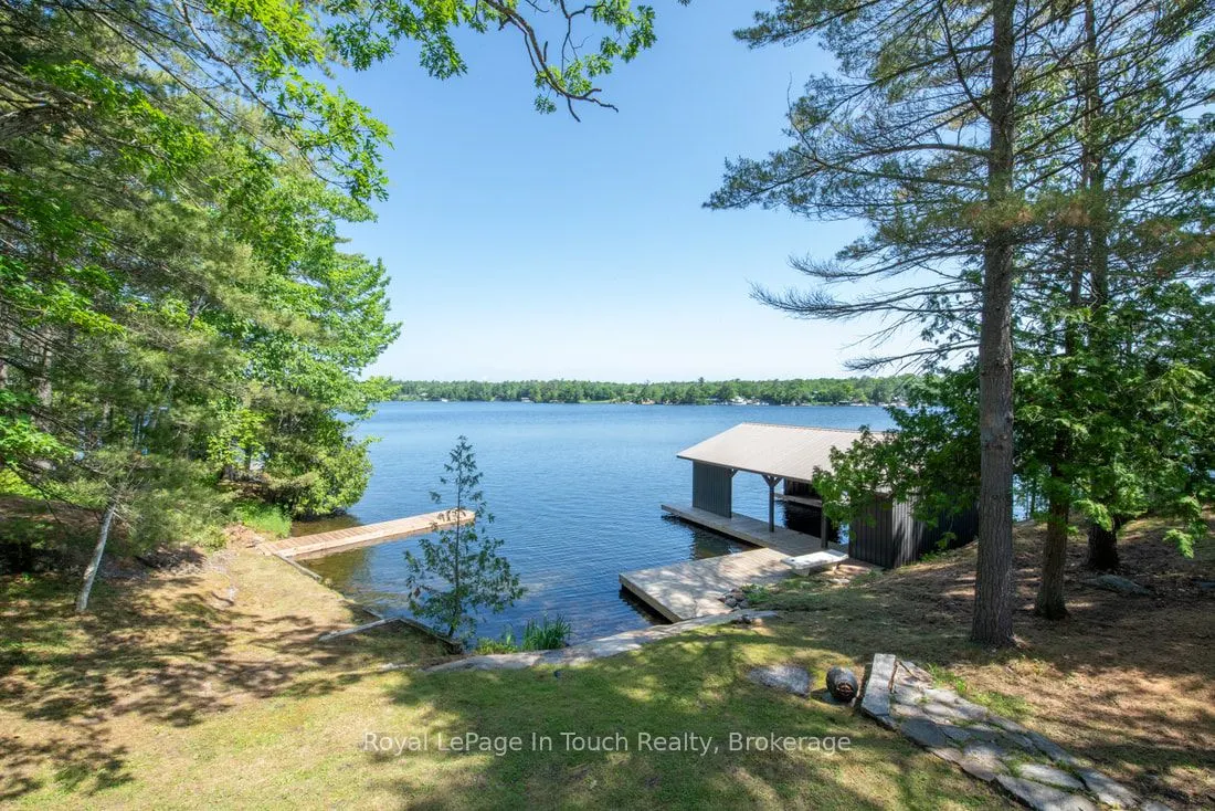 211 Pickerel Point Road