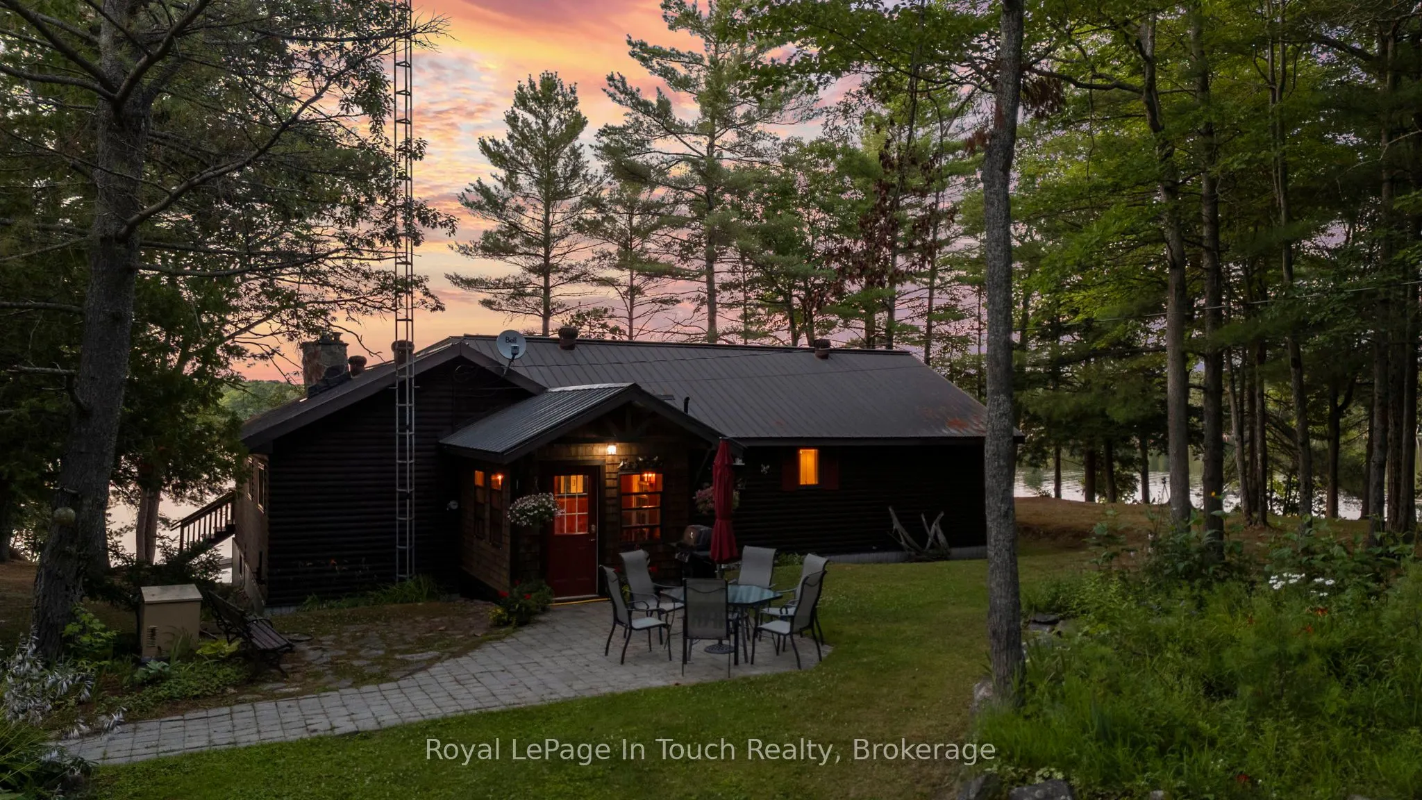 211 Pickerel Point Road