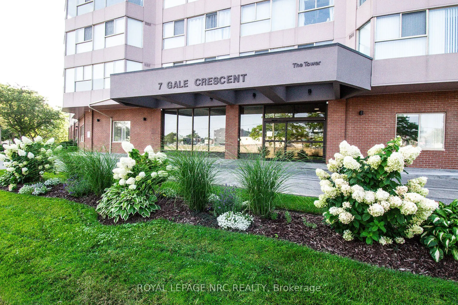 7 Gale Crescent, #904