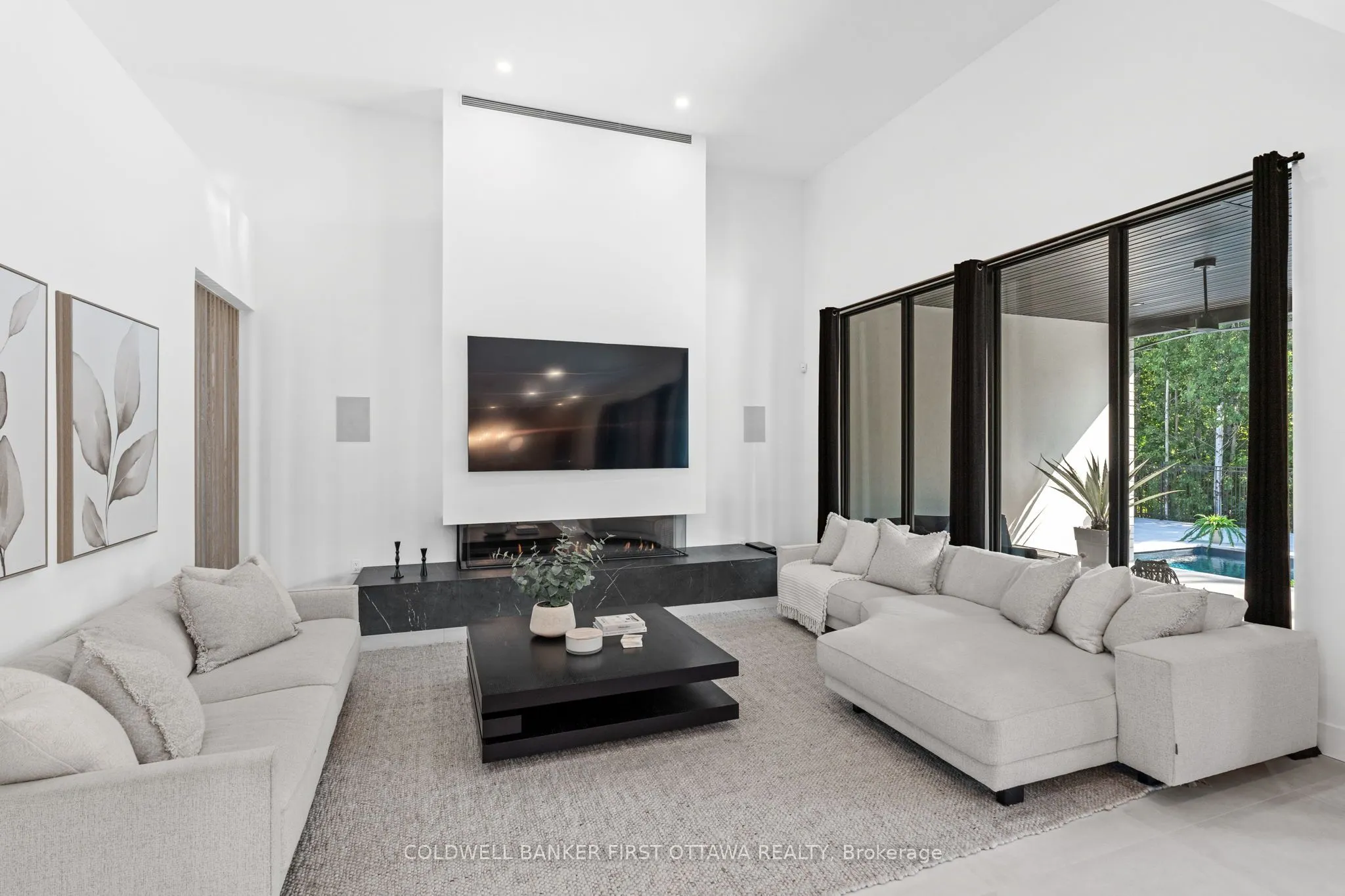 5398 Mansel Crescent