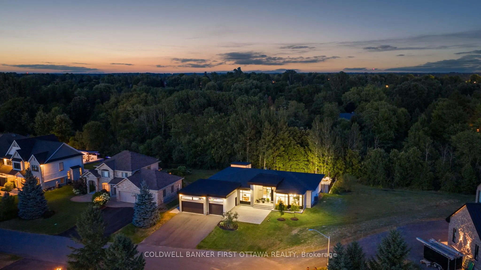 5398 Mansel Crescent