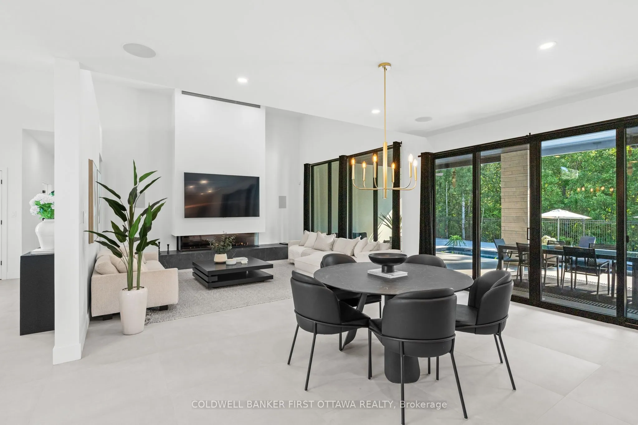 5398 Mansel Crescent