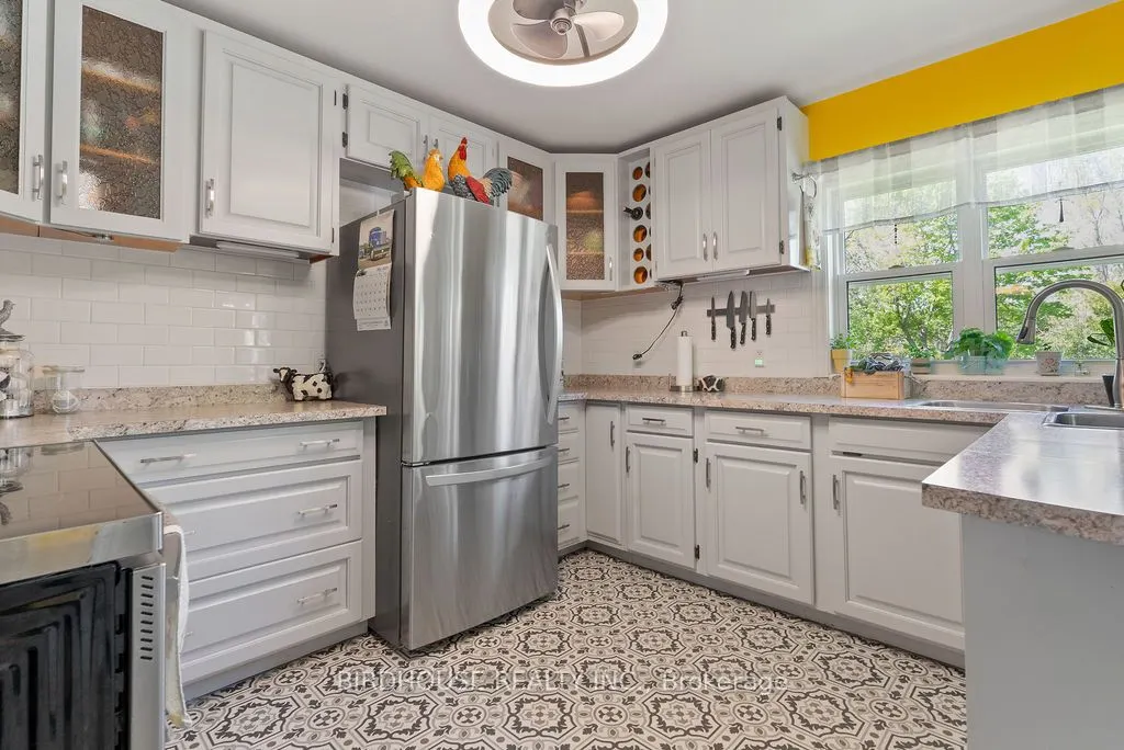 53 Ridgewood Road