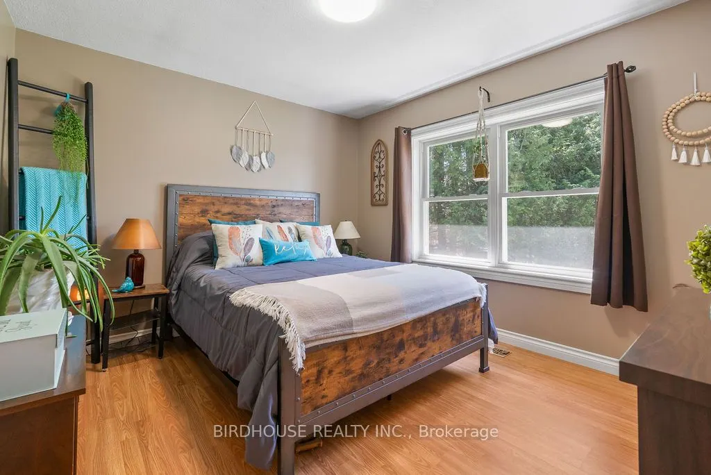 53 Ridgewood Road