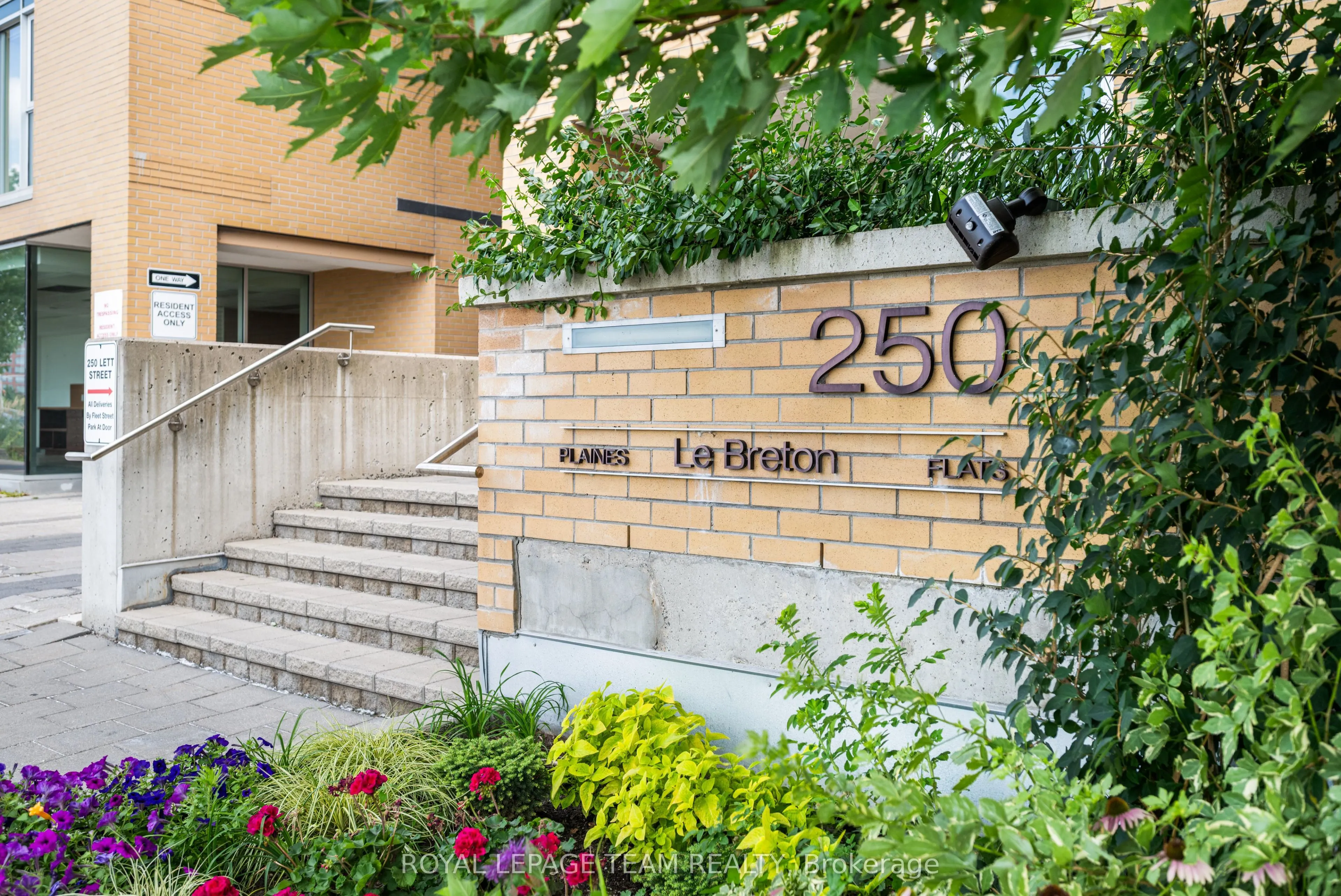 250 Lett Street, #107