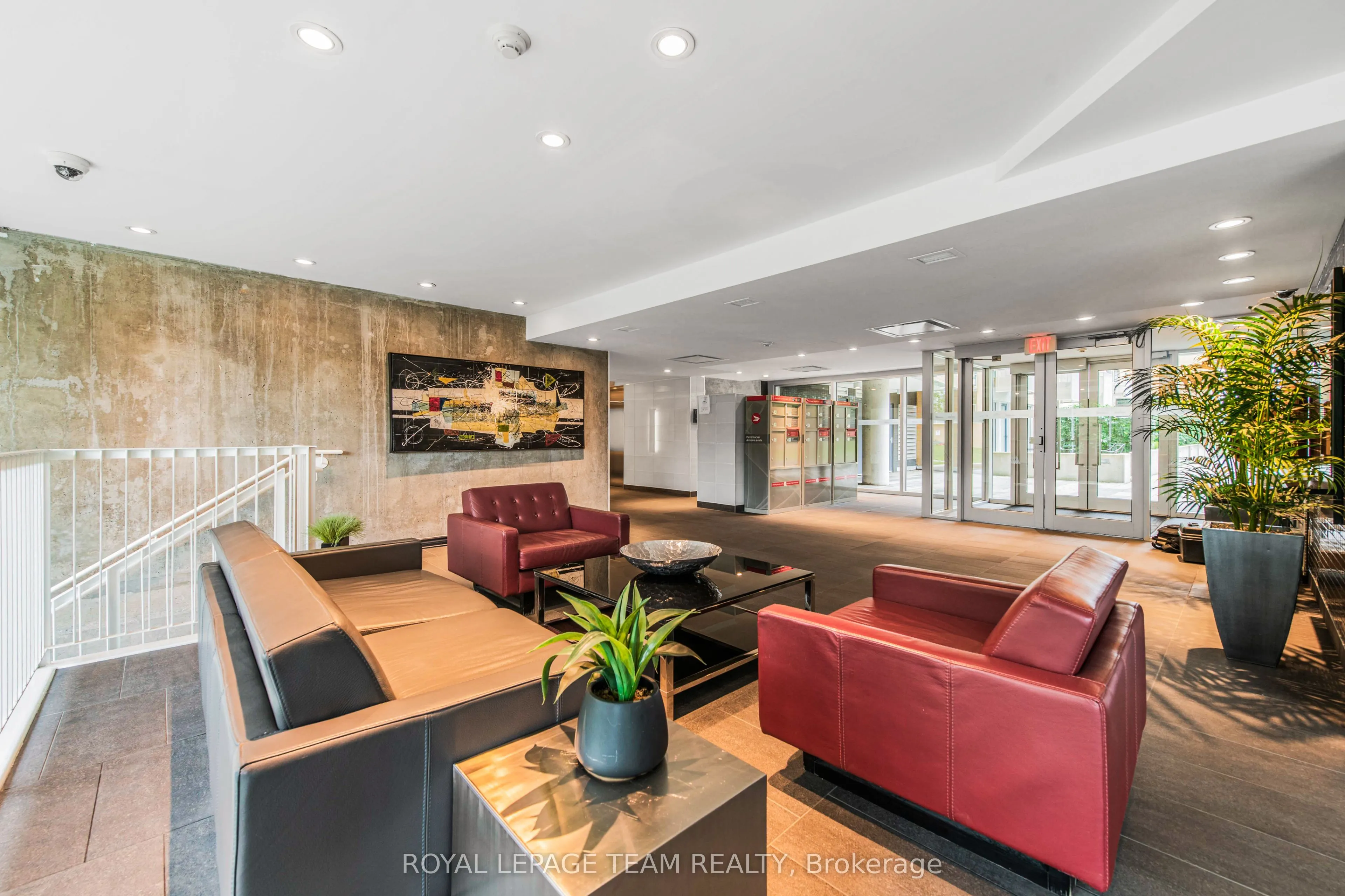 250 Lett Street, #107