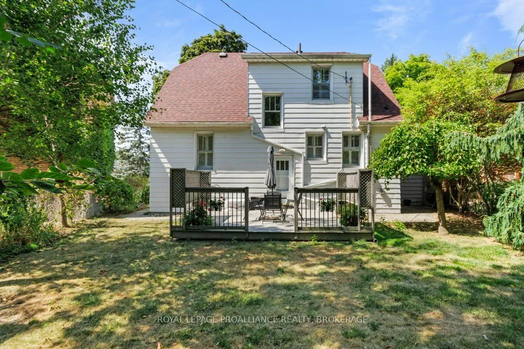 207 College Street