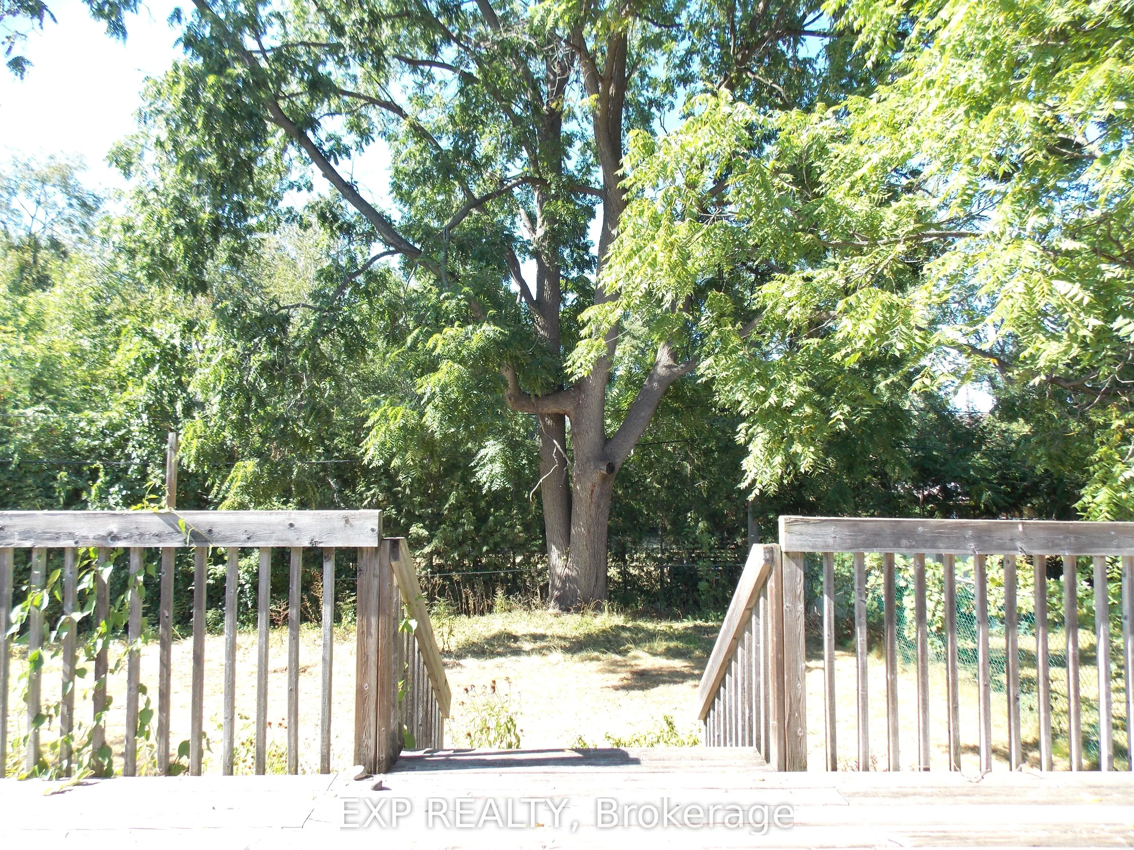 1393 Mcmahon Avenue