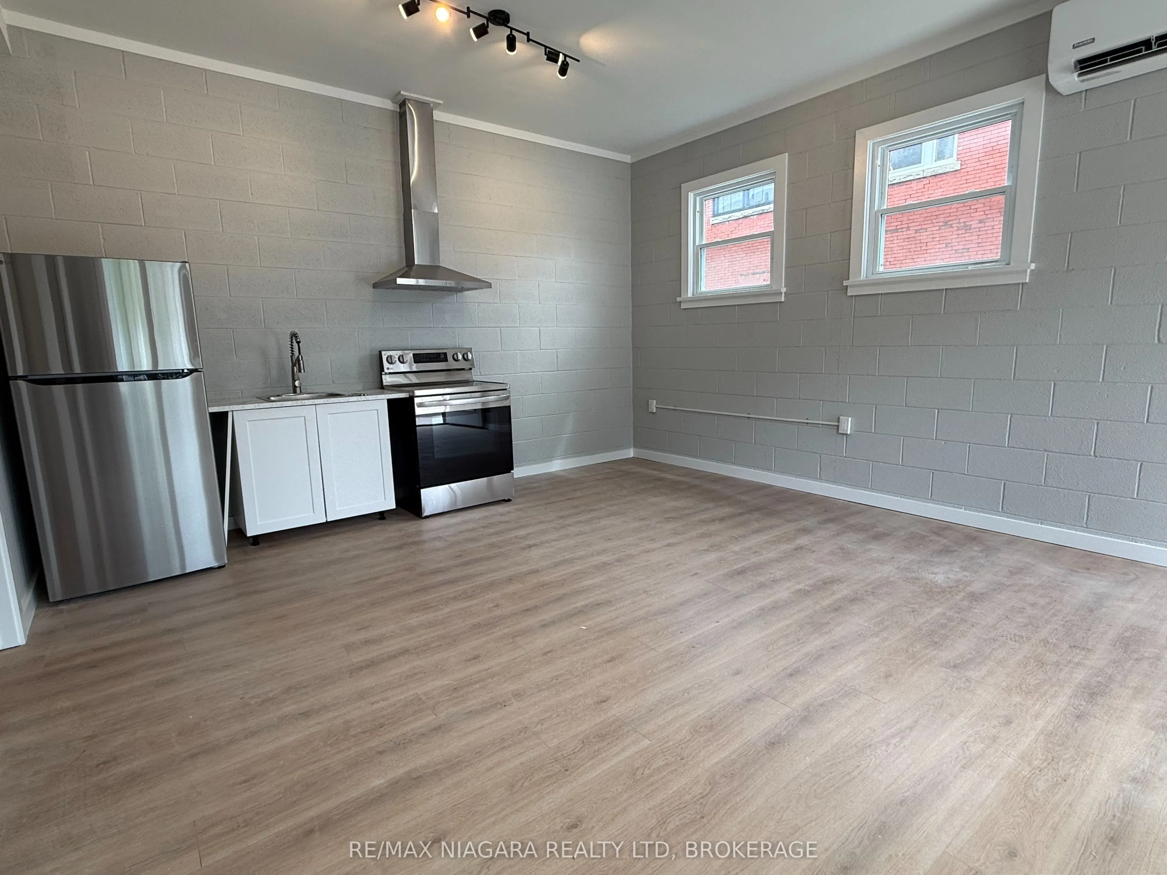 214 Jarvis Street