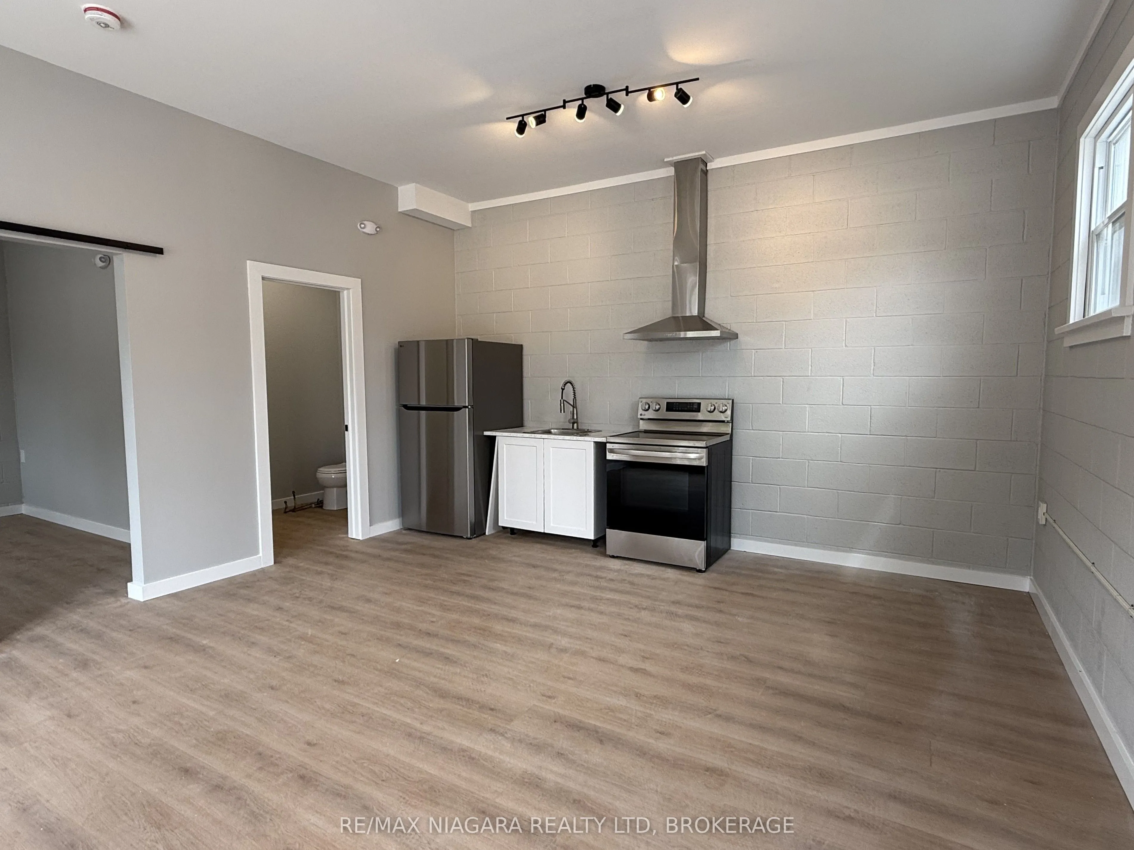 214 Jarvis Street