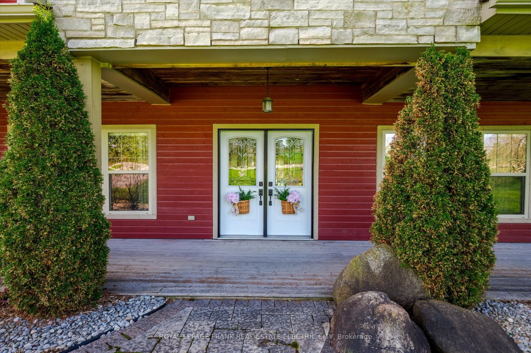 369 Douglas Road