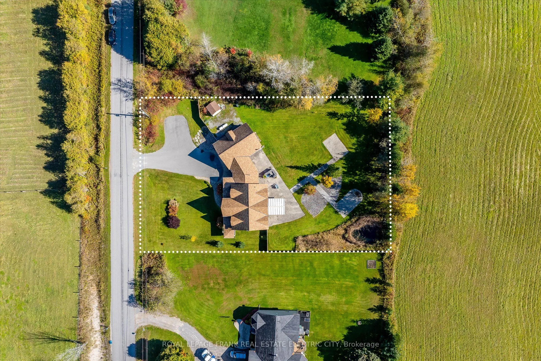 369 Douglas Road