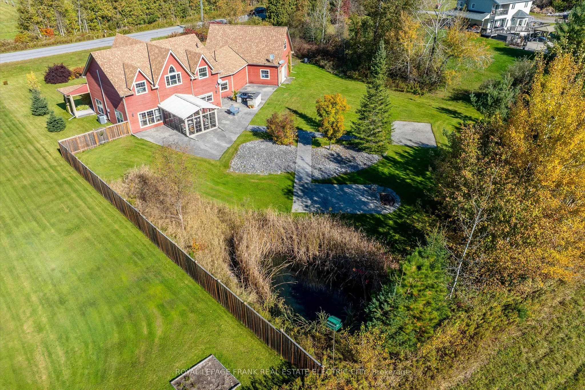 369 Douglas Road