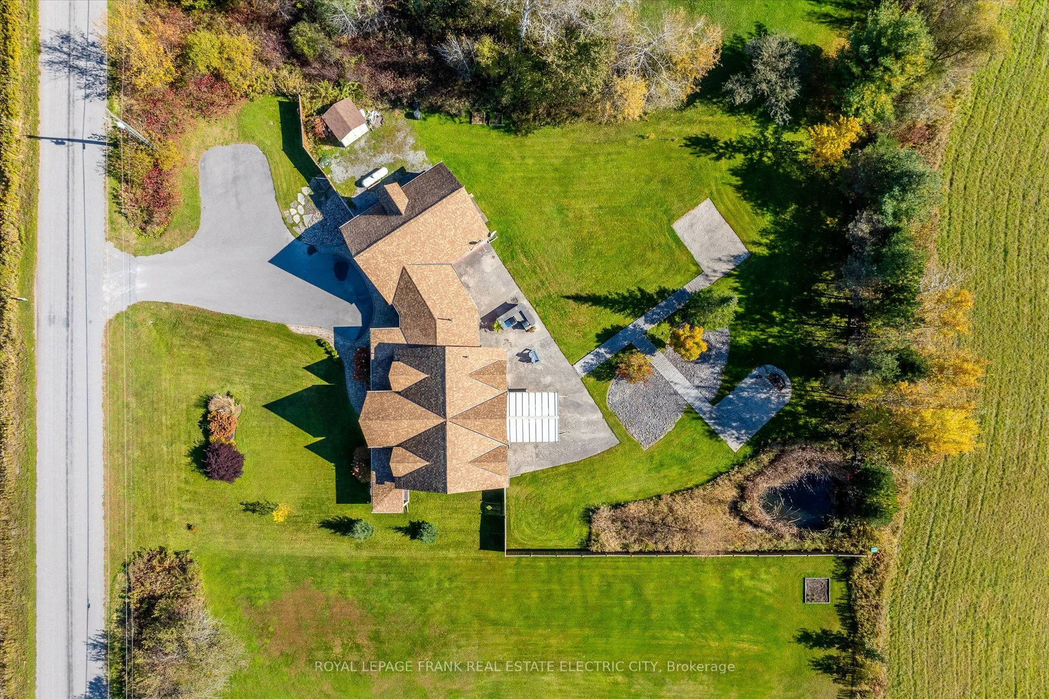 369 Douglas Road