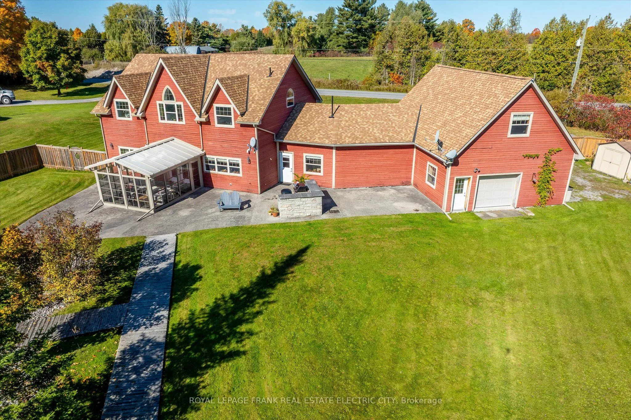 369 Douglas Road