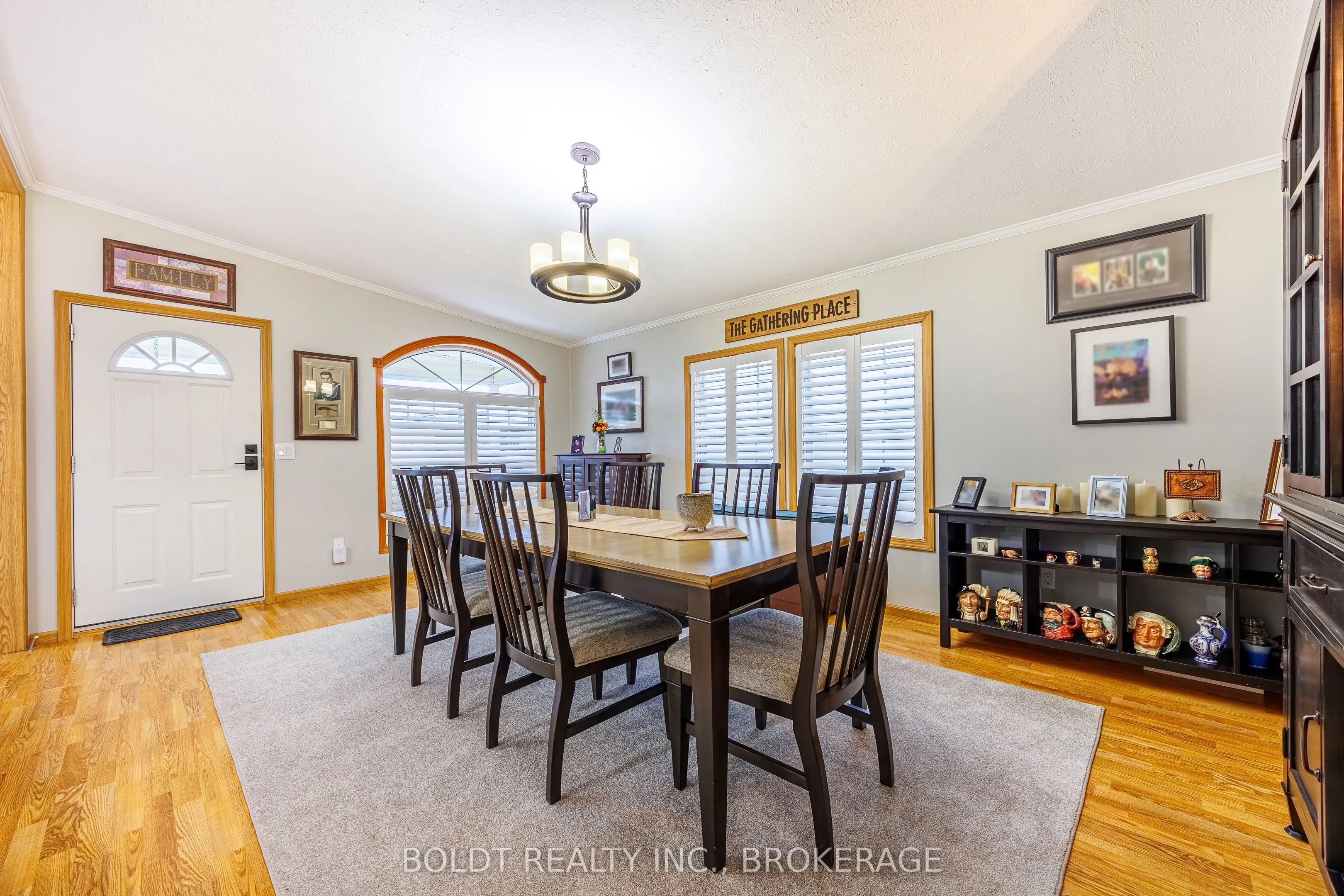 3033 Townline Road, #101