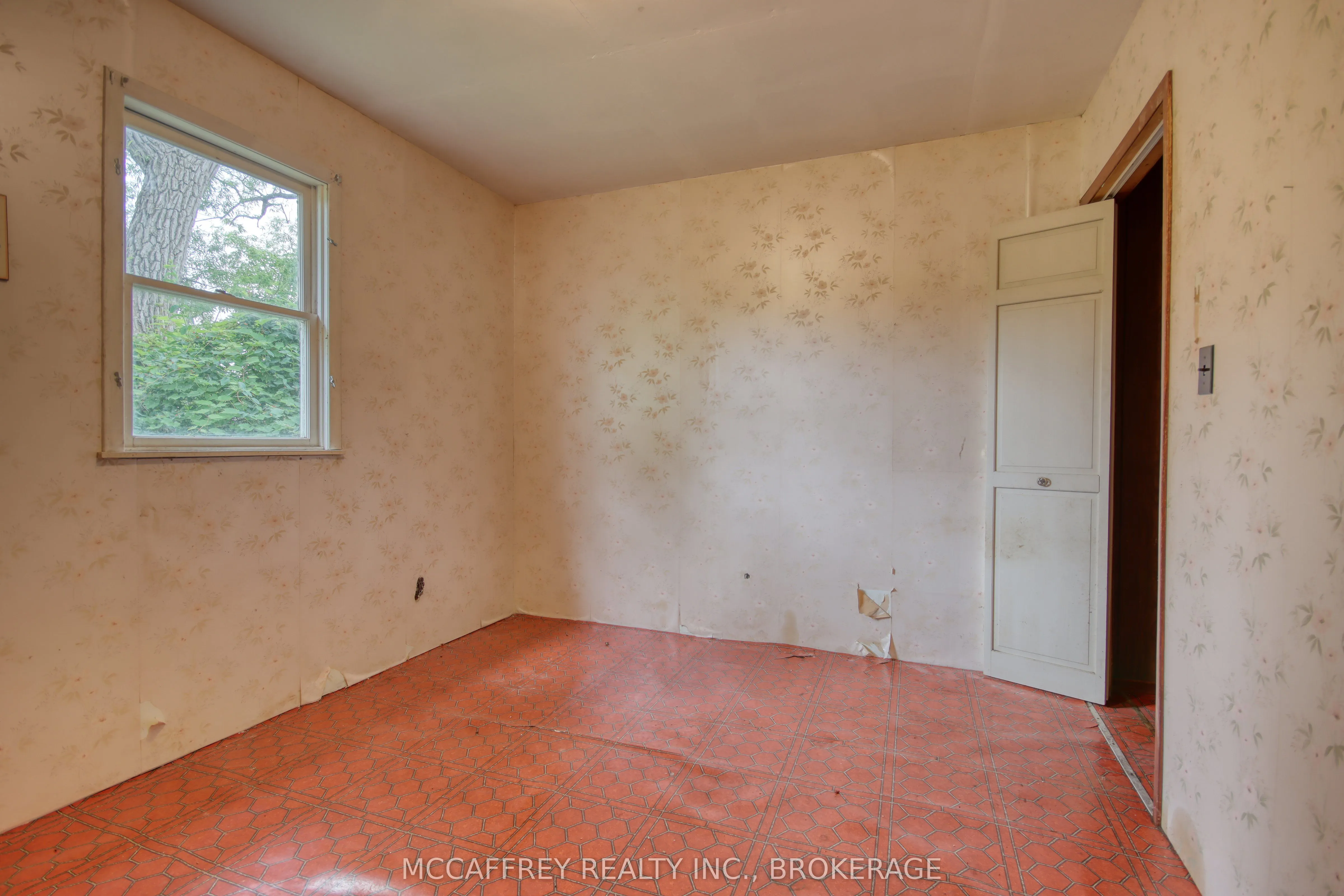 94 WILLOW POINT Lane